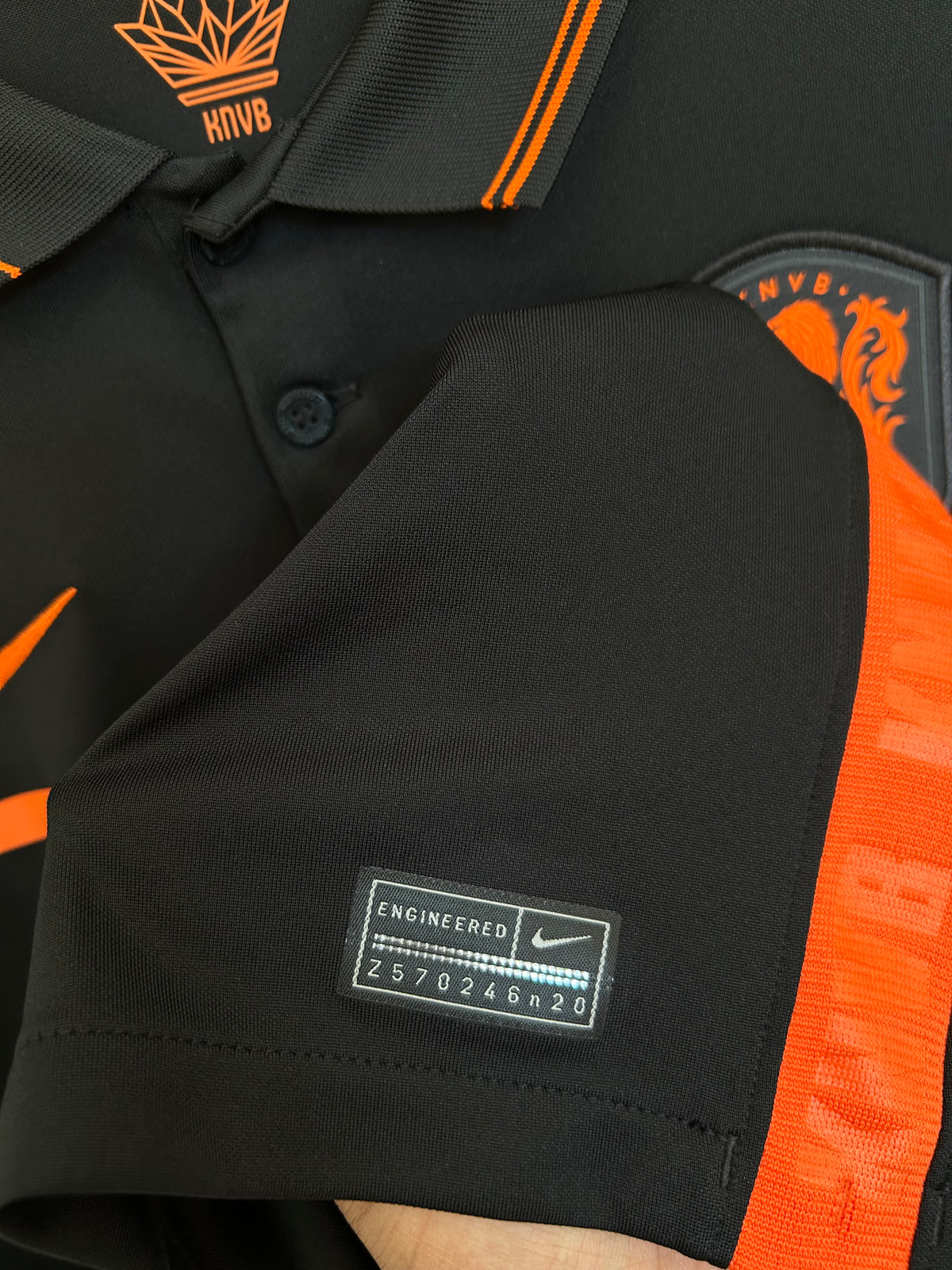 Netherlands 2020-22 Away Shirt - De Jong #21 - L