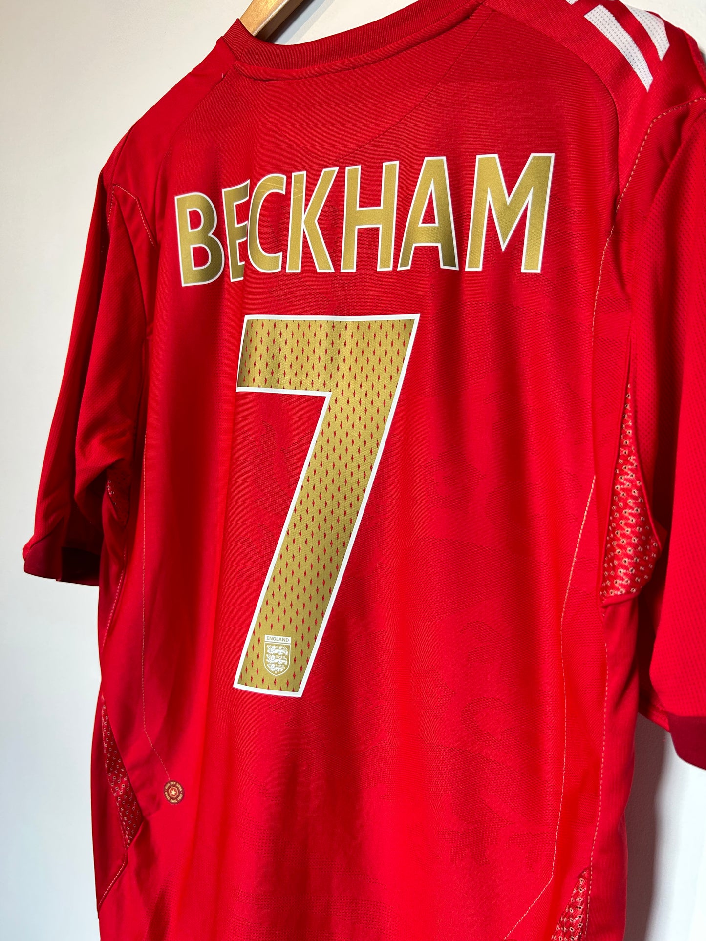 England 2006-08 Away Shirt - Beckham #7 - L