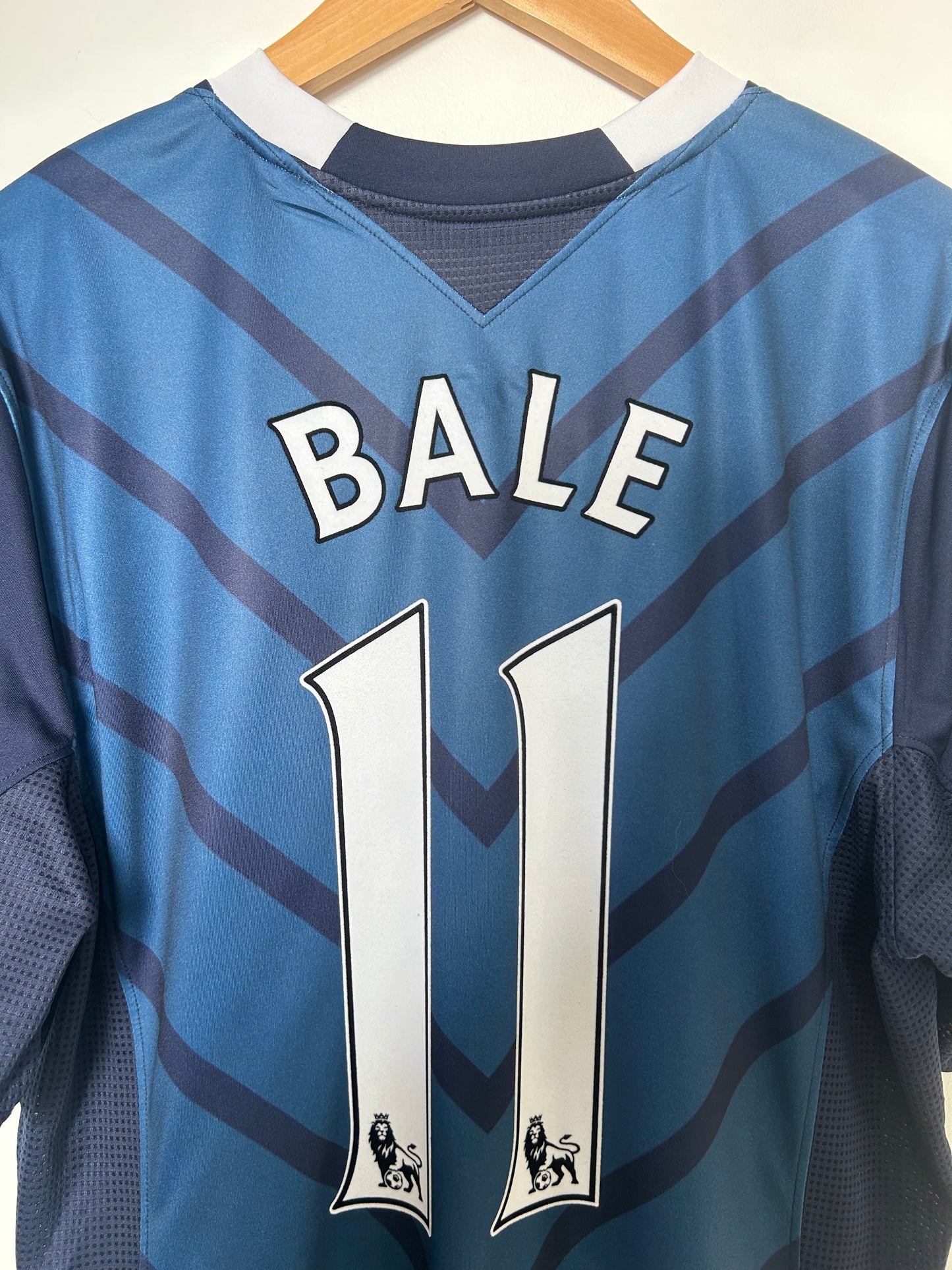 Tottenham 2012-13 Away Shirt - Bale #11 - L