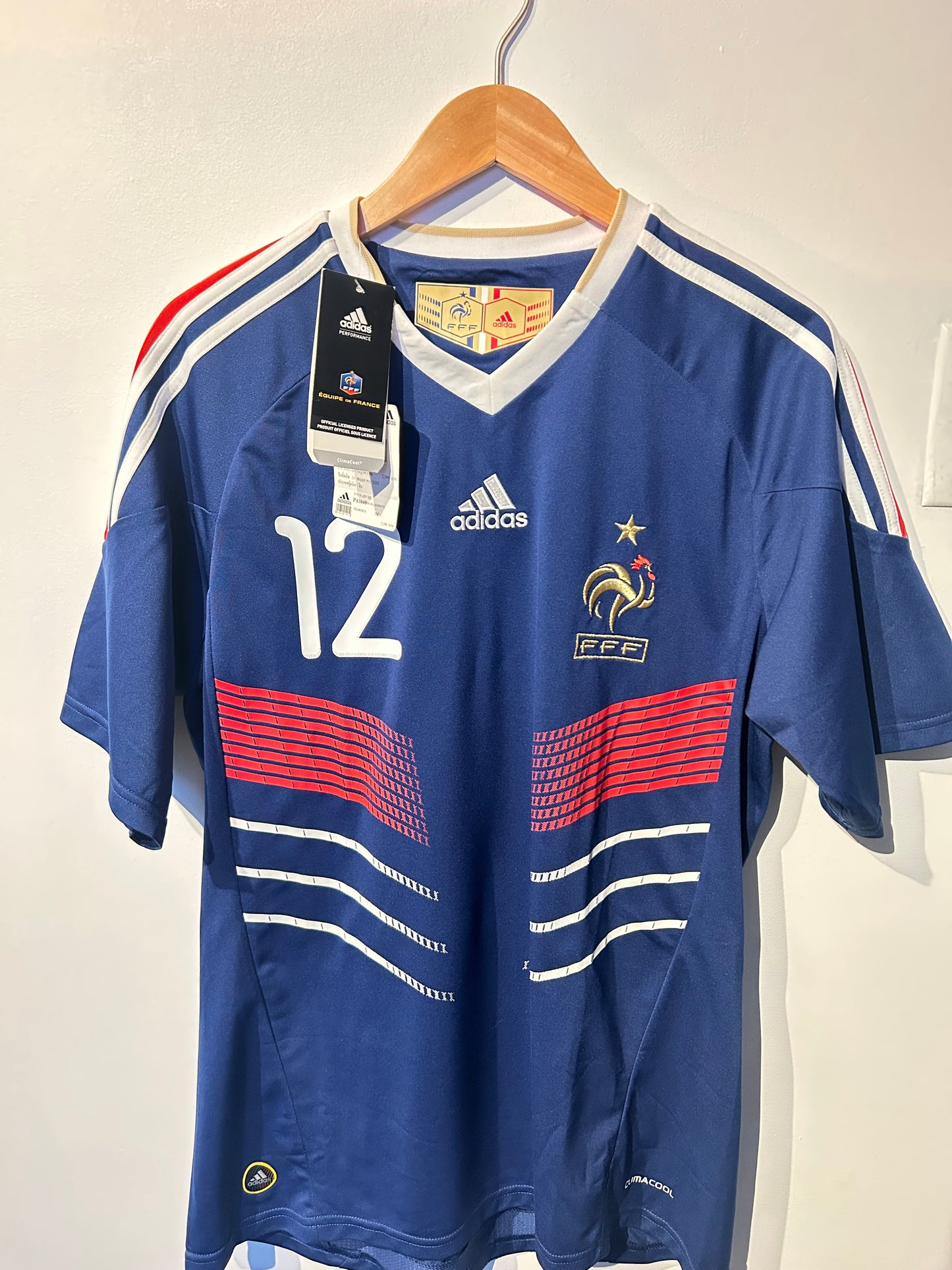 France 2009-10 Home Shirt BNWT - Henry #12 - M