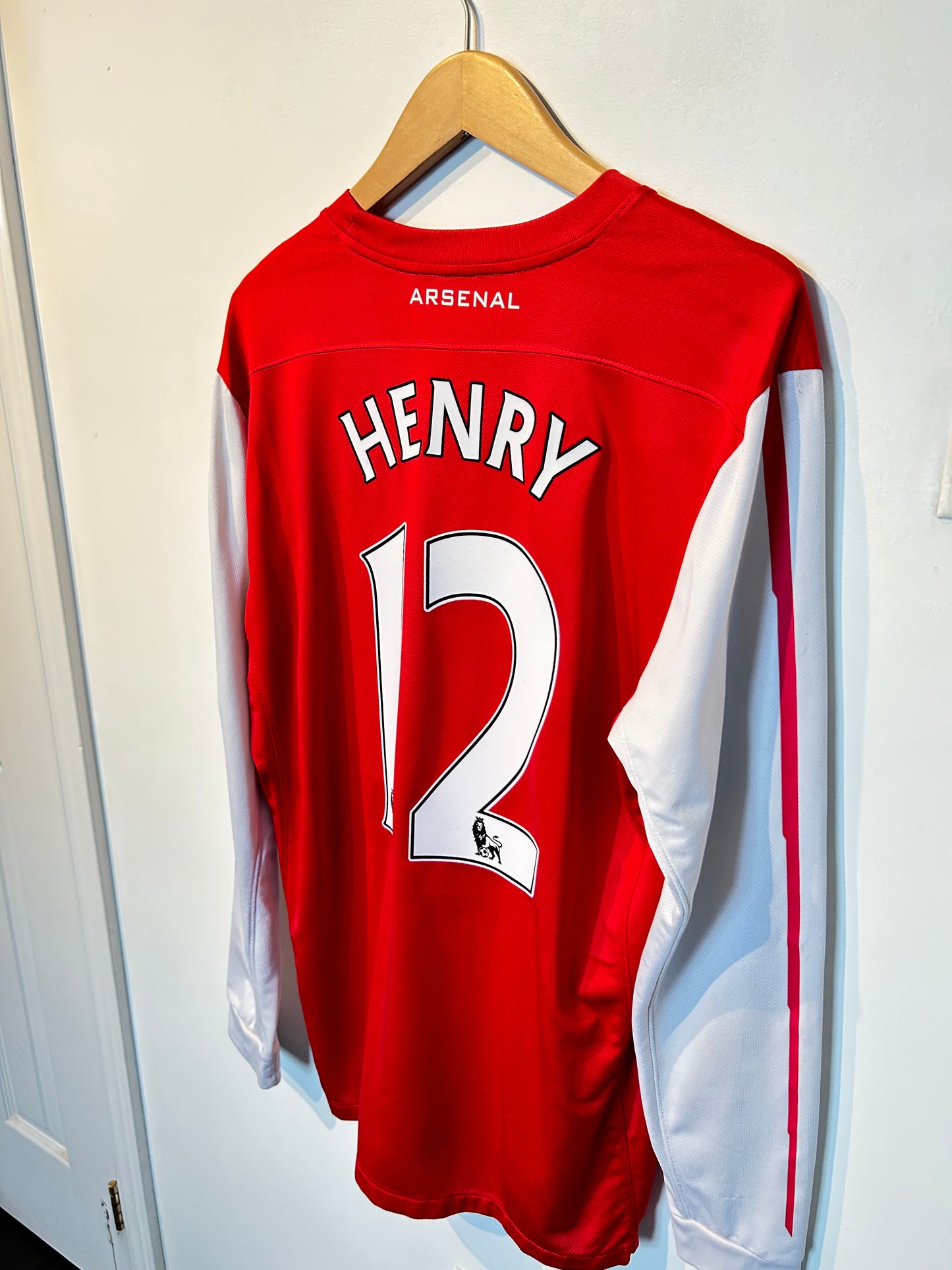 Arsenal 2011-12 Home Shirt L/S - Henry #12 - L