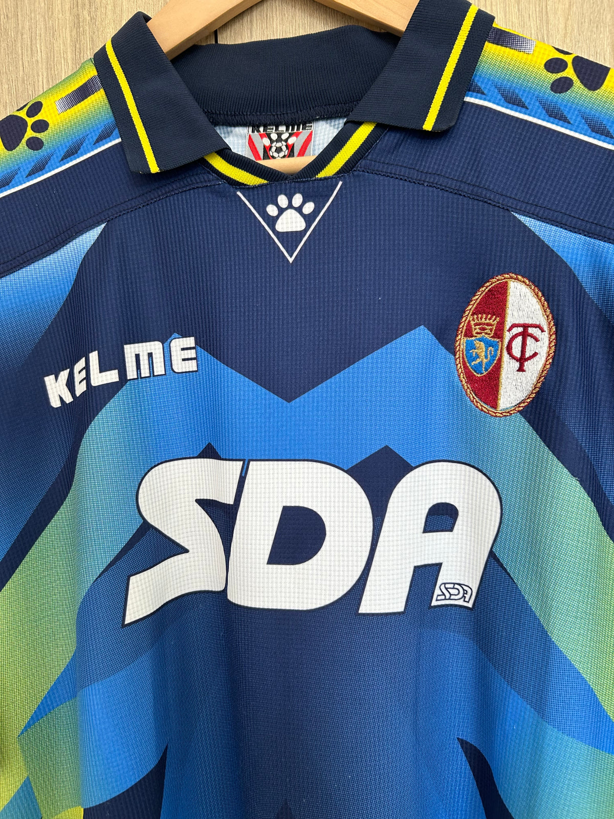 Torino 1997-98 Third Shirt - XL