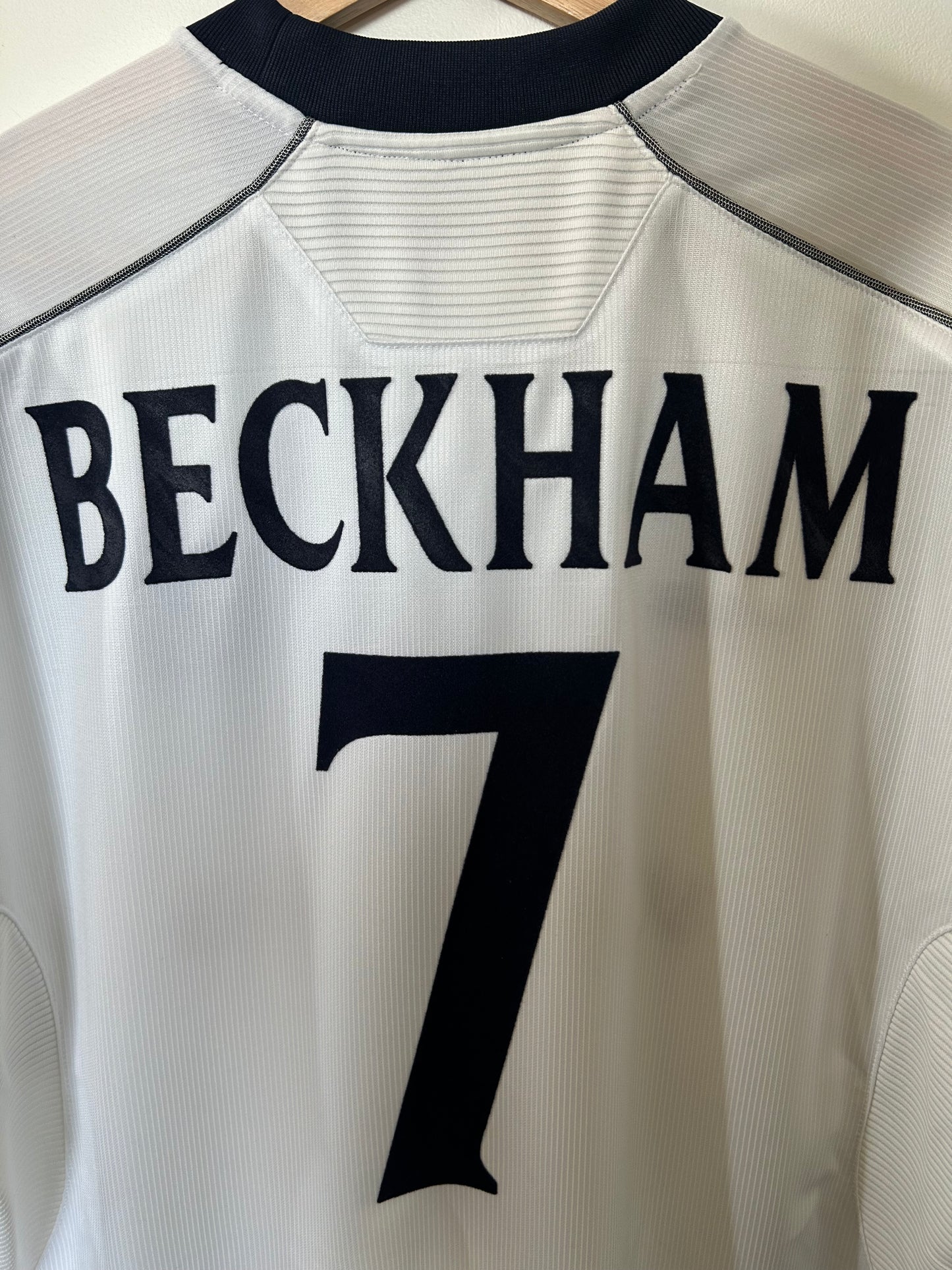 Manchester United 2000-01 Away Shirt - Beckham #7 - XL