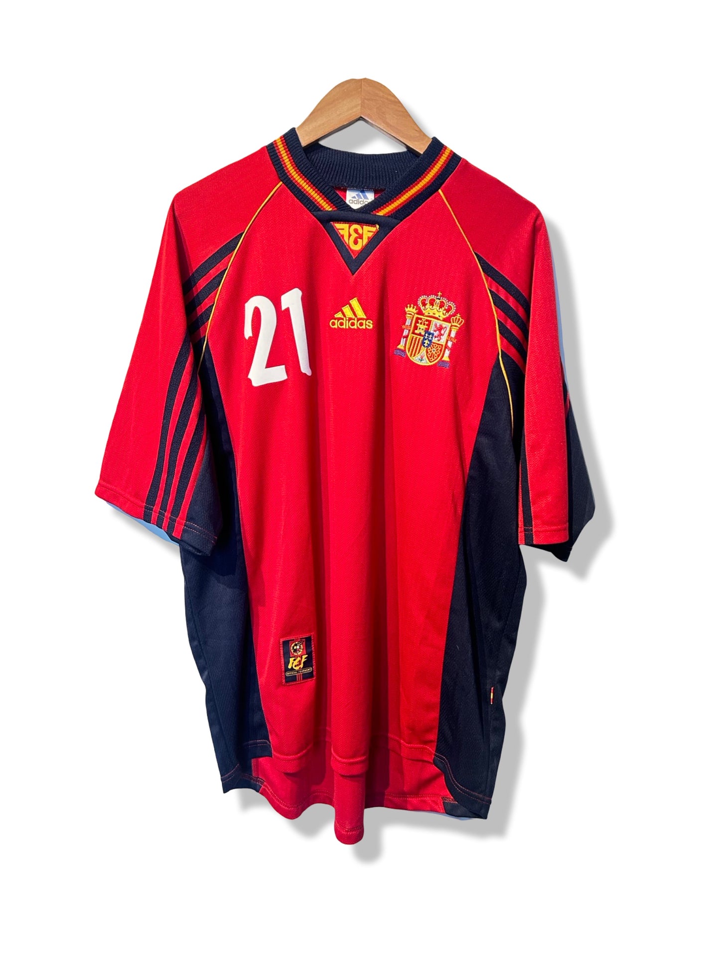 Spain 1998-99 Home Shirt - Enrique #21 - L