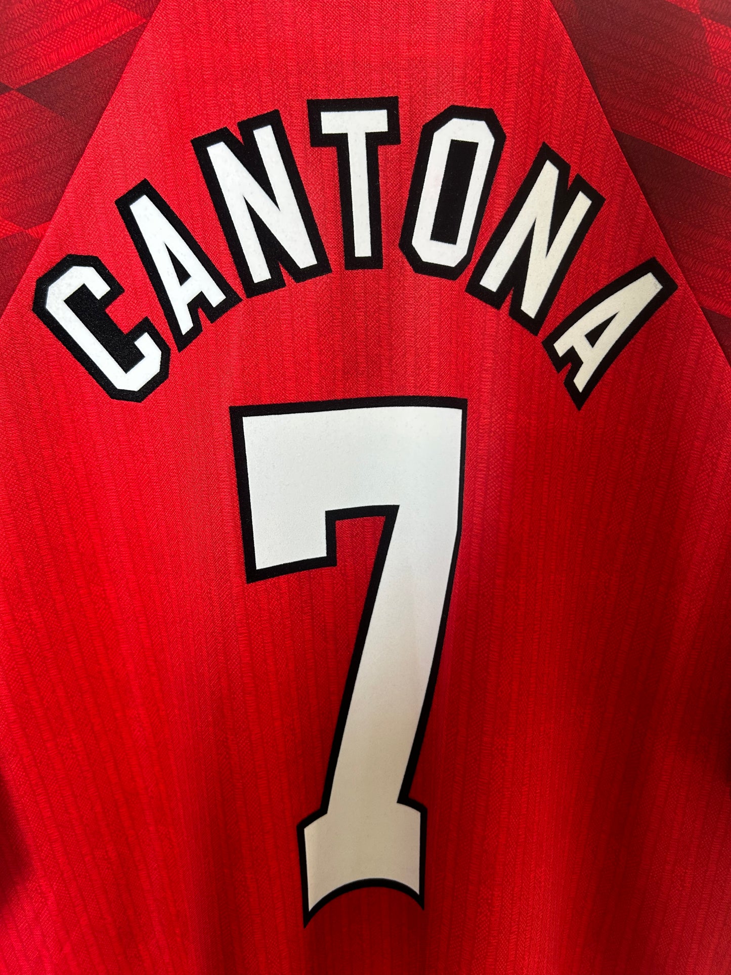 Manchester United 1996-97 Home Shirt - Cantona #7 - XL