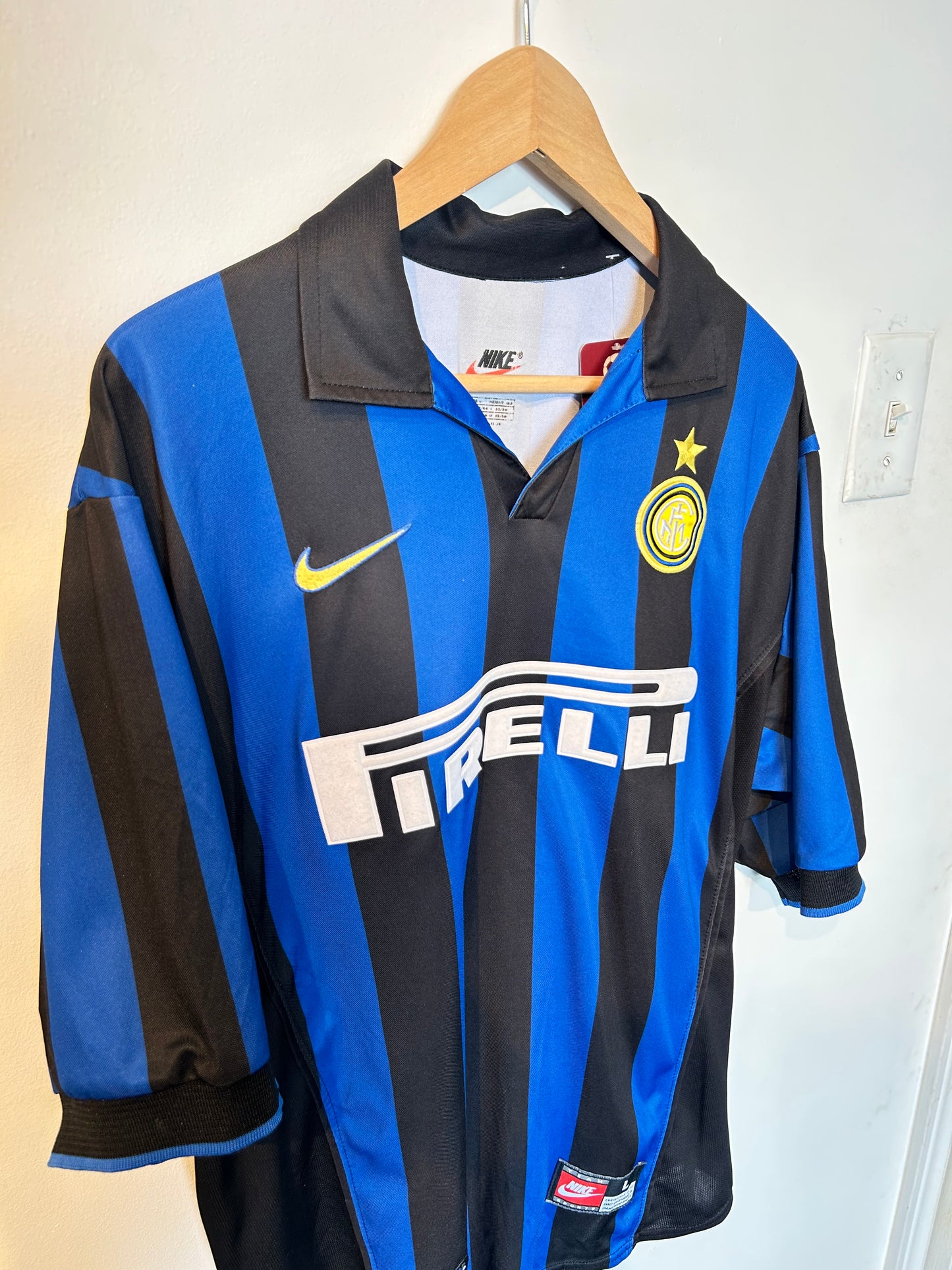 Inter Milan 1998-99 Home Shirt - Ronaldo #9 - L