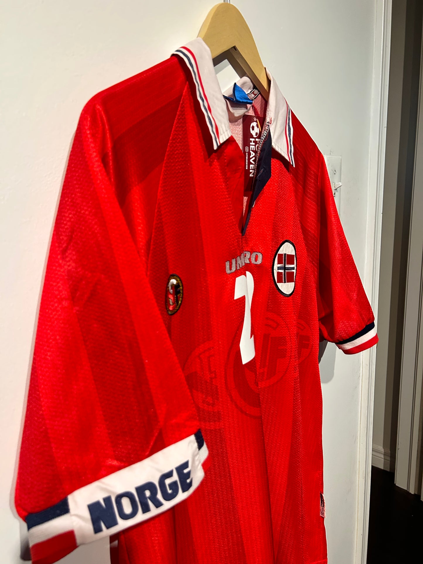 Norway 1998-00 Home Shirt - Solskjaer #20 - L