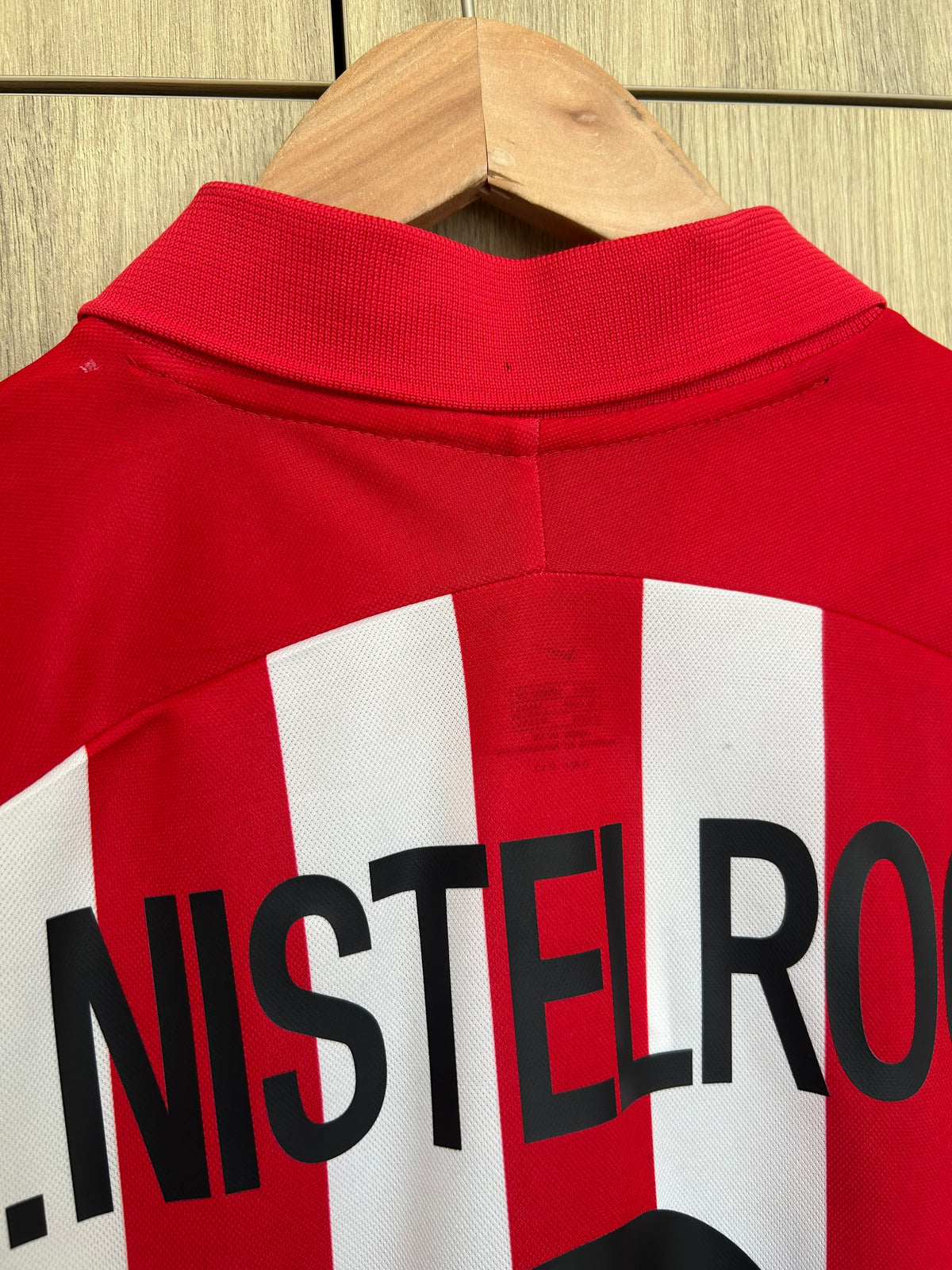 PSV Eindhoven 2000-02 Home Shirt - V. Nistelrooy #8 - L