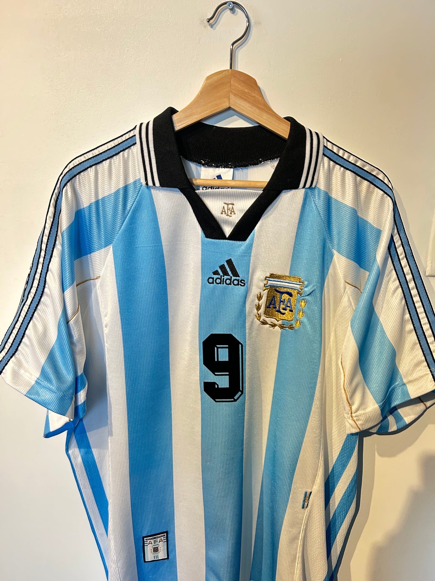 Argentina 1998-99 Home Shirt - Batistuta #9 - XL