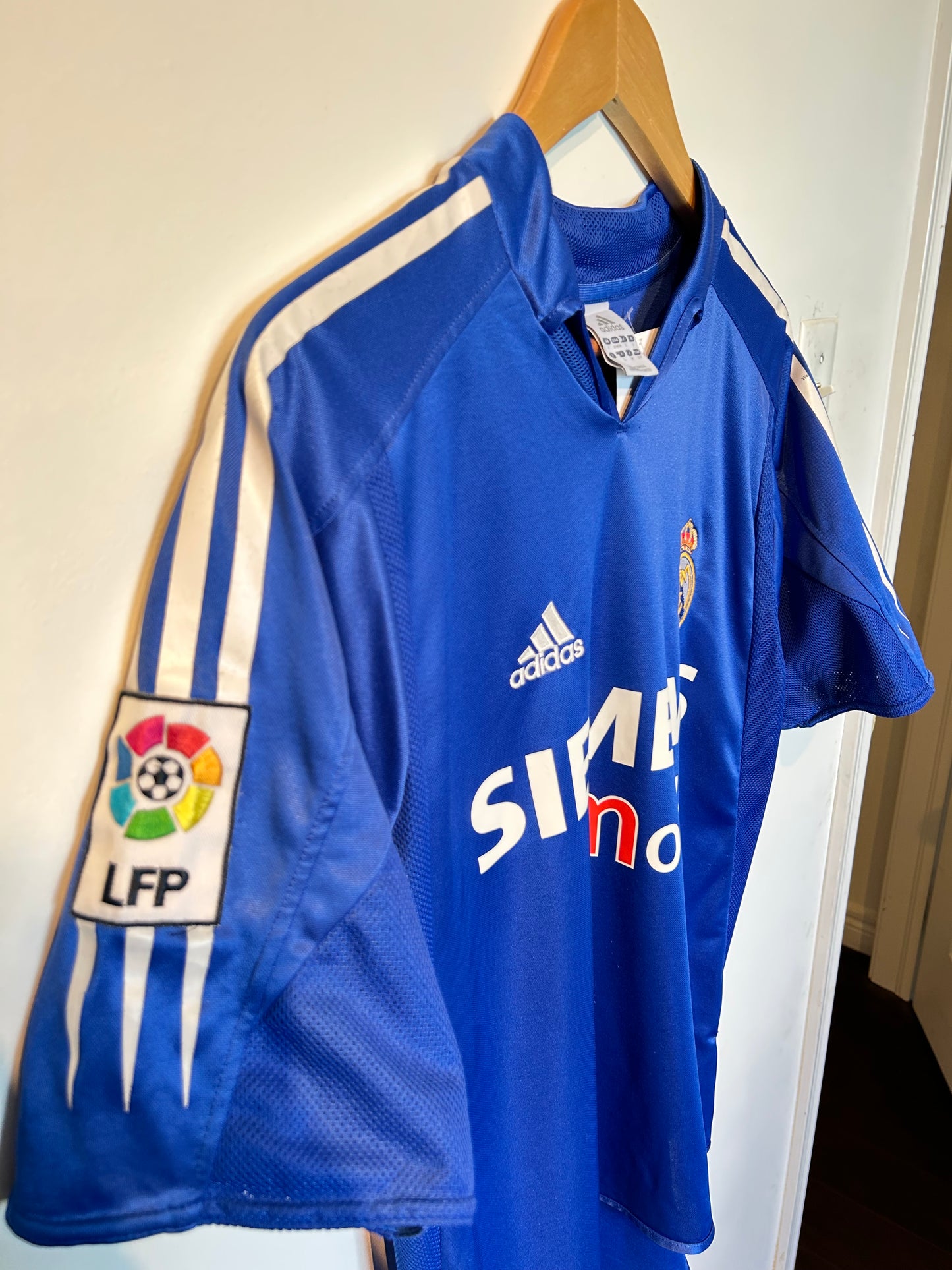 Real Madrid 2004-05 Third Shirt - Ronaldo #9 - S