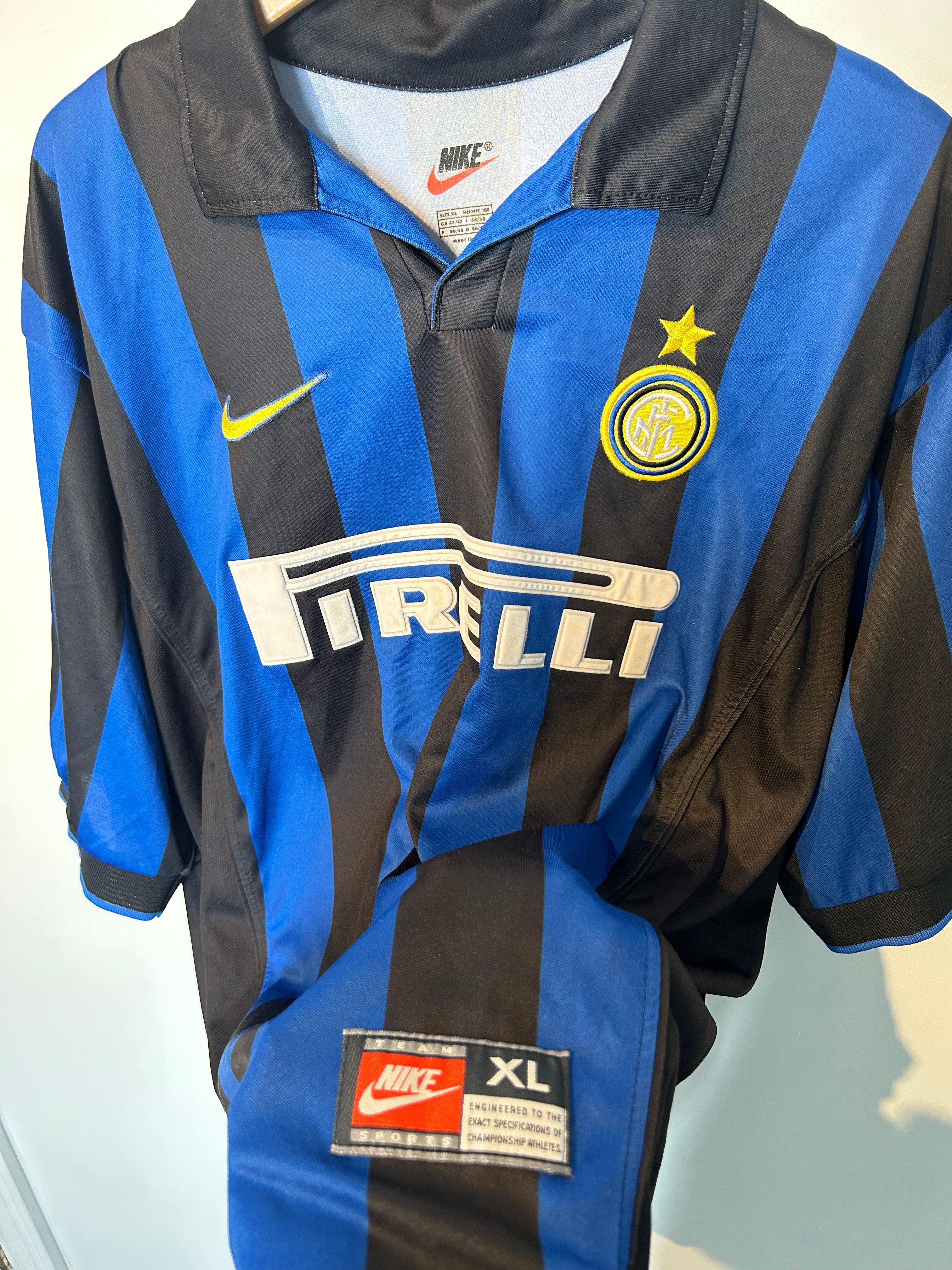 Inter Milan 1998-99 Home Shirt - Ronaldo #9 - XL – Football Heaven