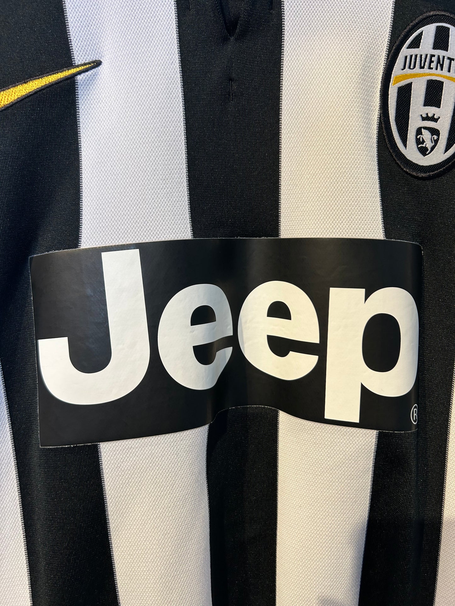 Juventus 2014-15 Home Shirt - Pogba #6 - M