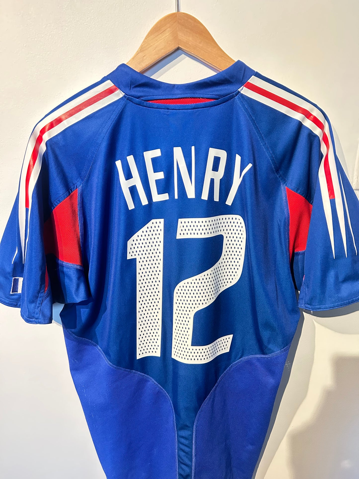 France 2004-06 Home Shirt - Henry #12 - M