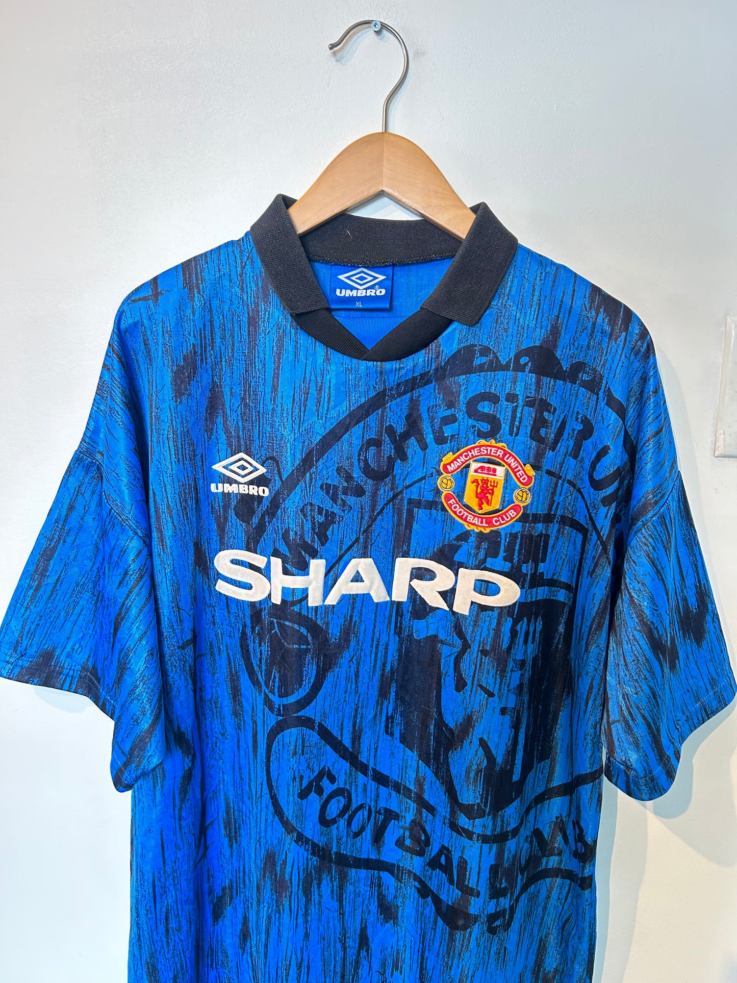 Manchester United 1992-93 Away Shirt - Cantona #7 - XL