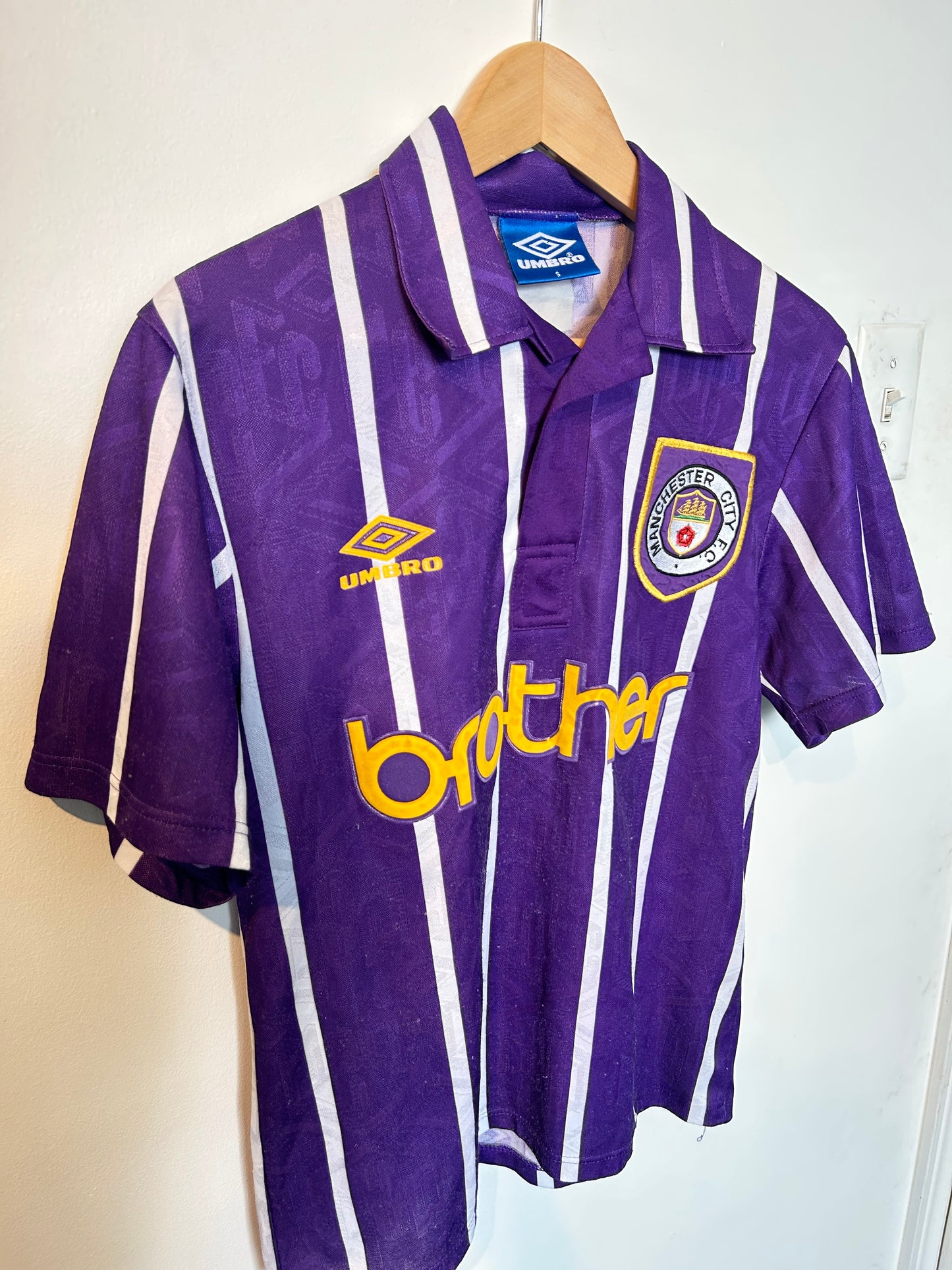 Manchester City 1993-94 Away Shirt - S