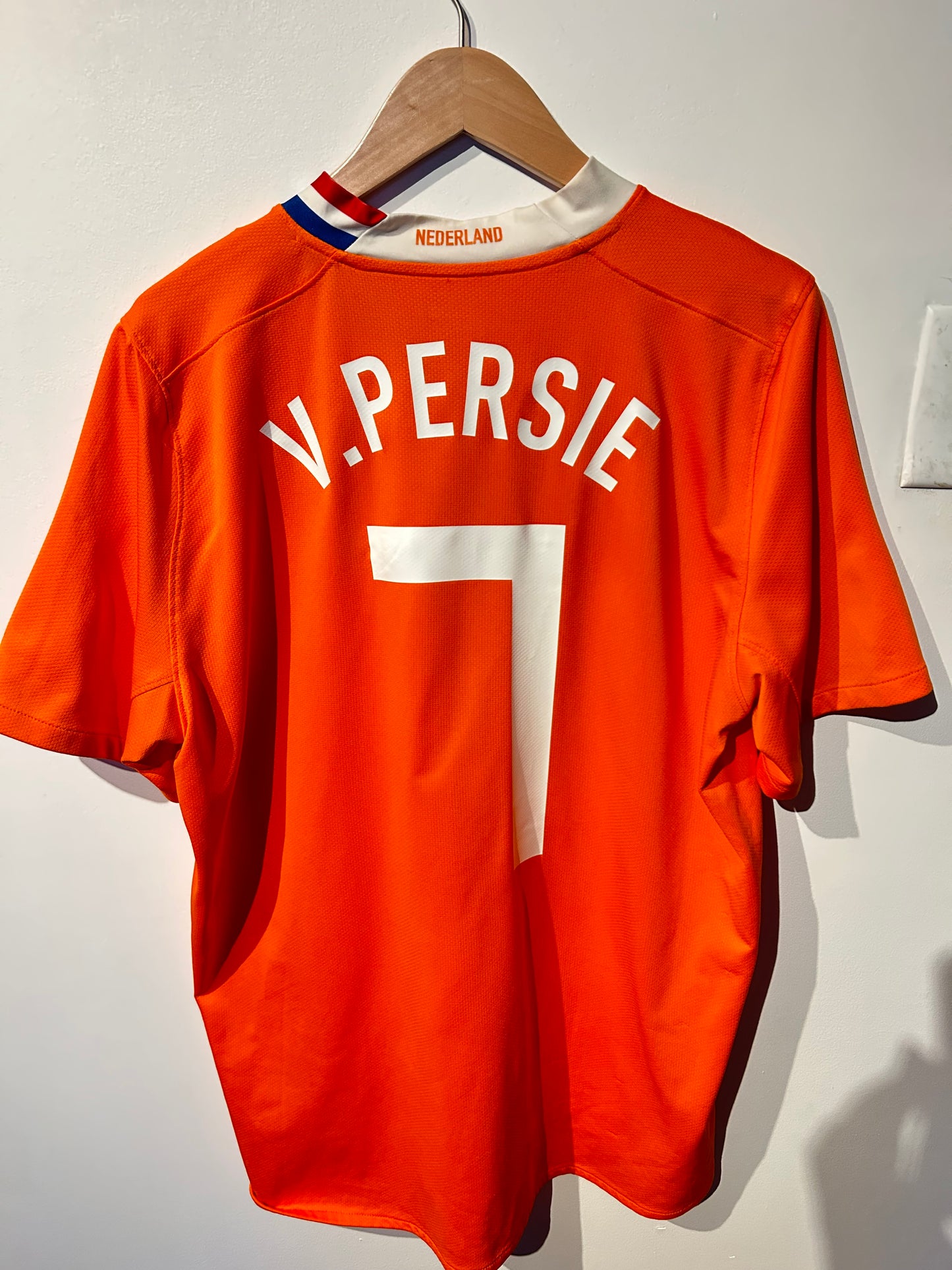 Netherlands 2008-10 Home Shirt - V. Persie #7