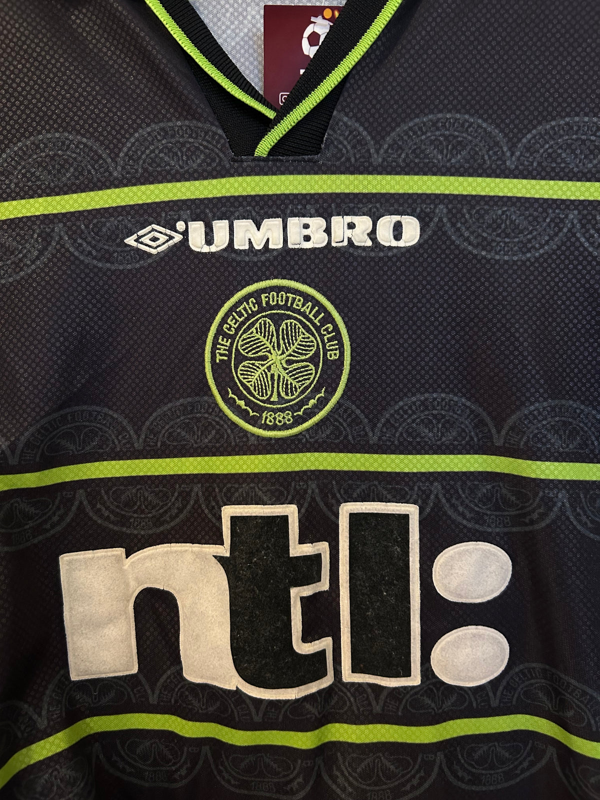 Celtic 1999-00 Away Shirt - Larsson #7 - L