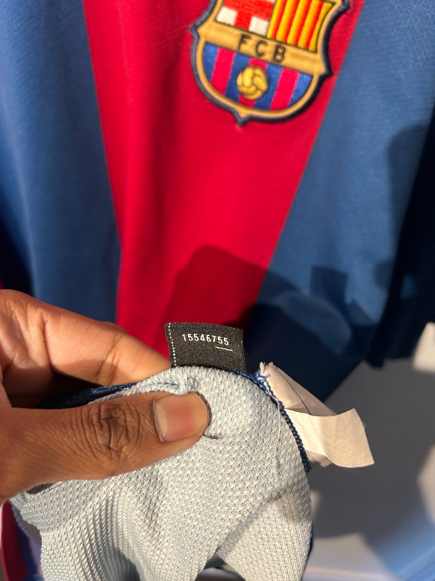 Barcelona 2006-07 Home Shirt - Messi #19 - XL