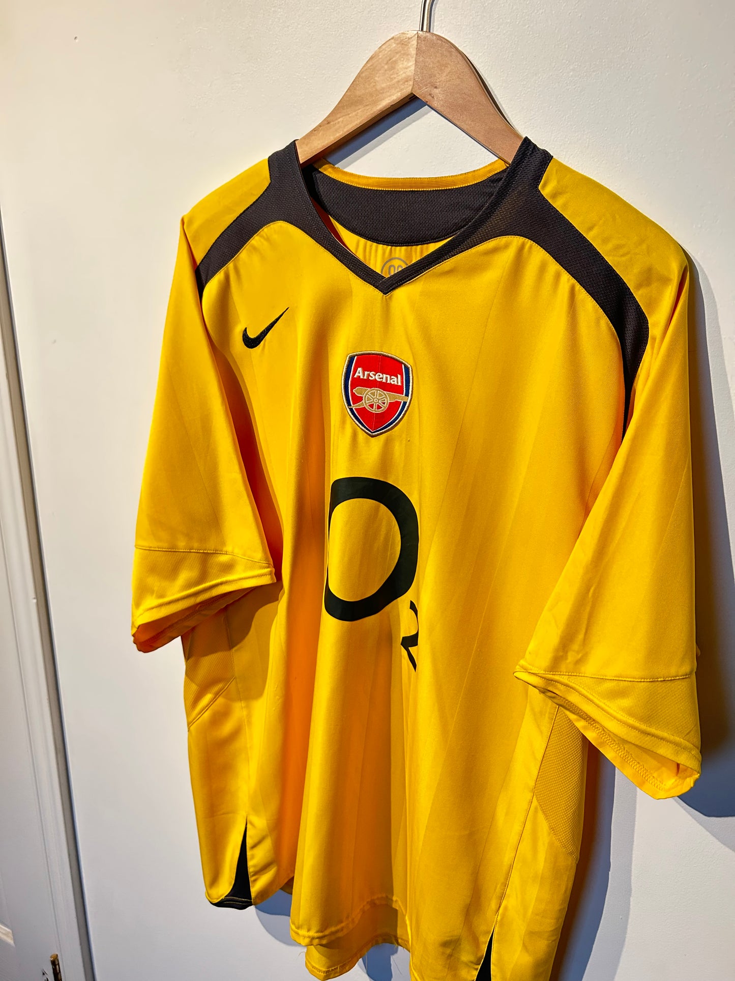 Arsenal 2005-06 Away Shirt - Henry #14 - XL