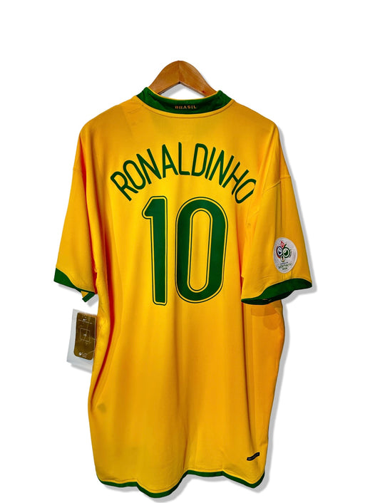 Brazil 2006-08 Home Shirt BNWT - Ronaldinho #10 - 3XL