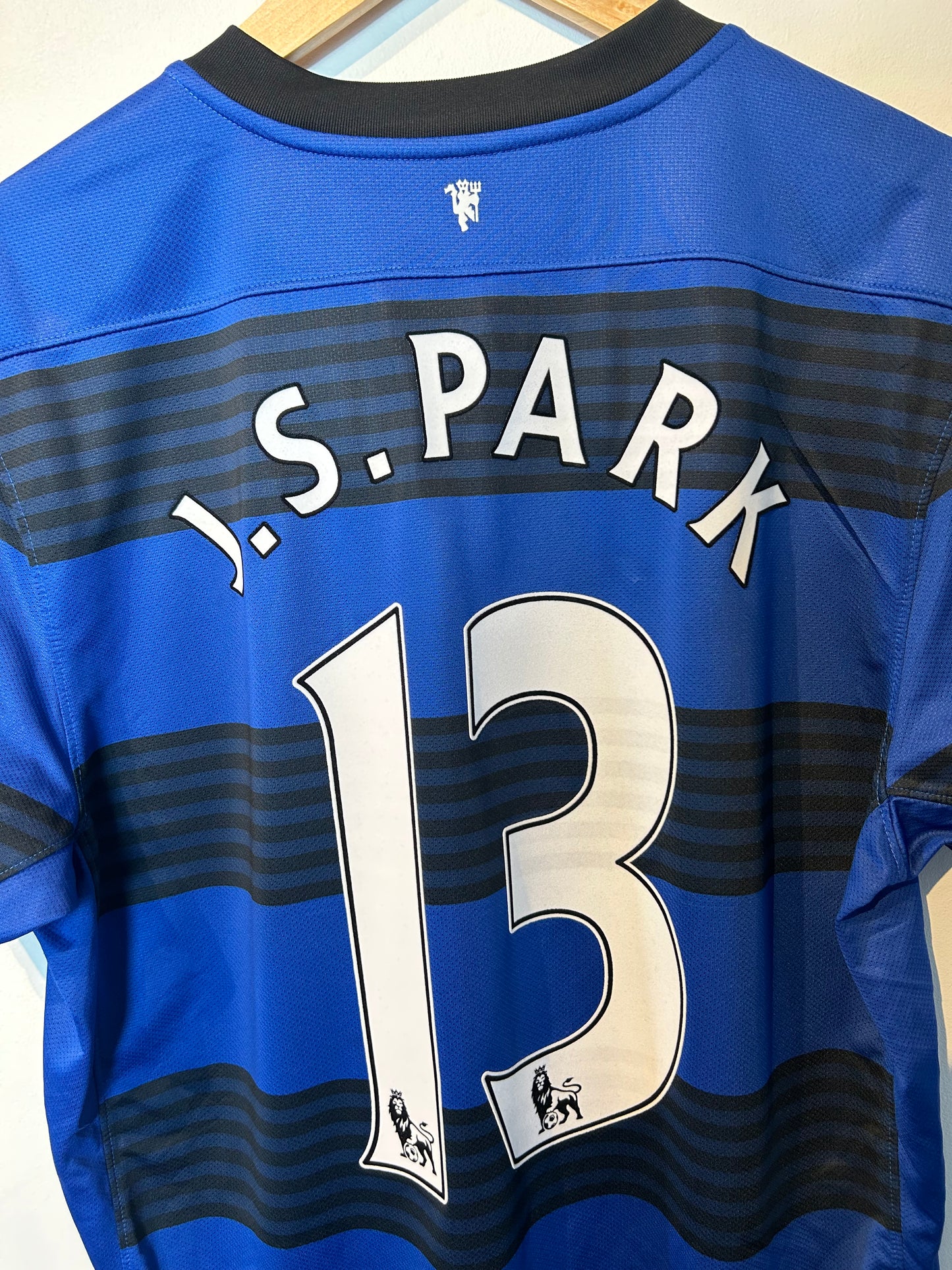 Manchester United 2011-13 Away Shirt - Ji Sung Park #13 - L