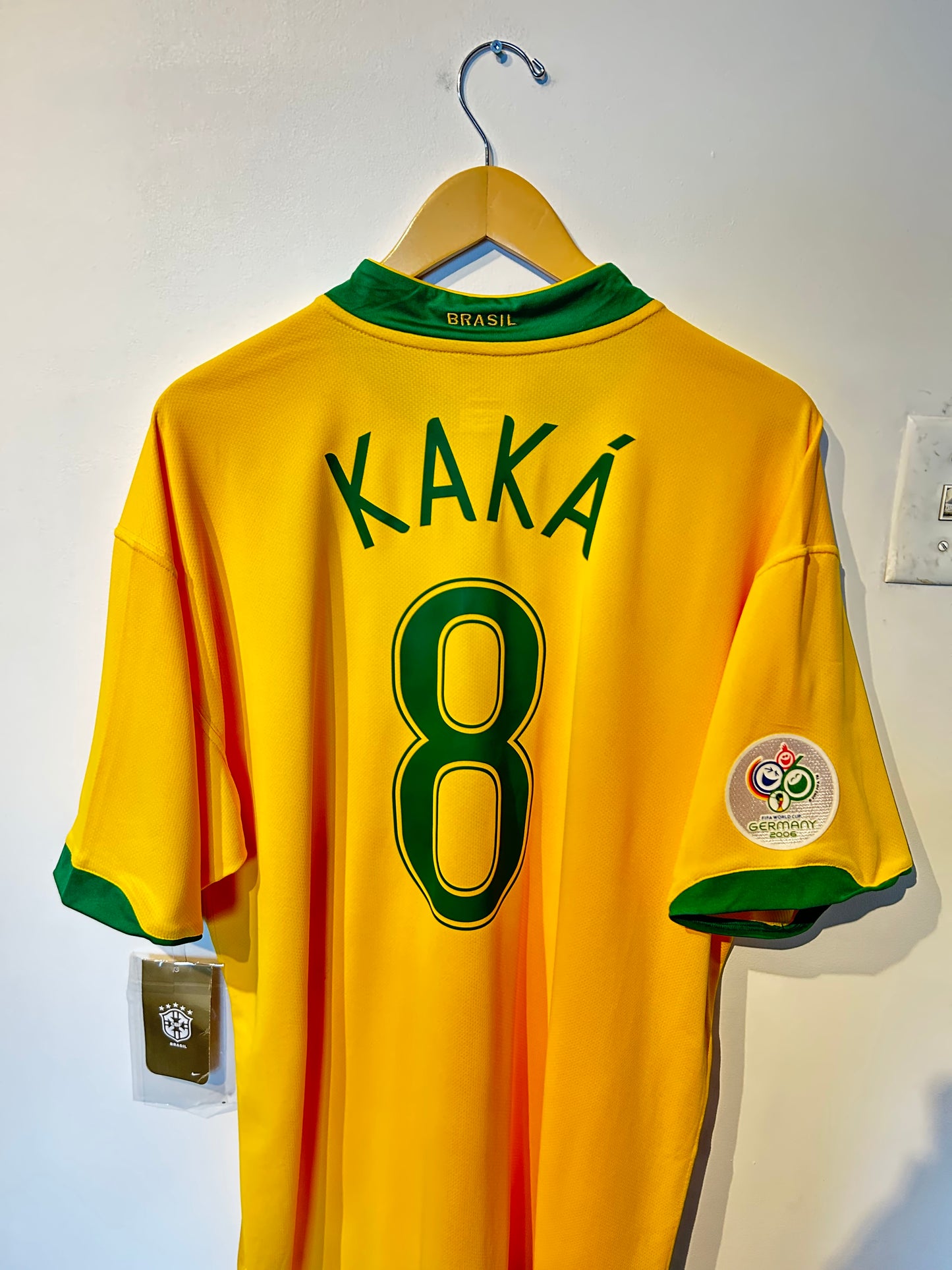 Brazil 2006-08 Home Shirt - Kaka #8 - XXXL
