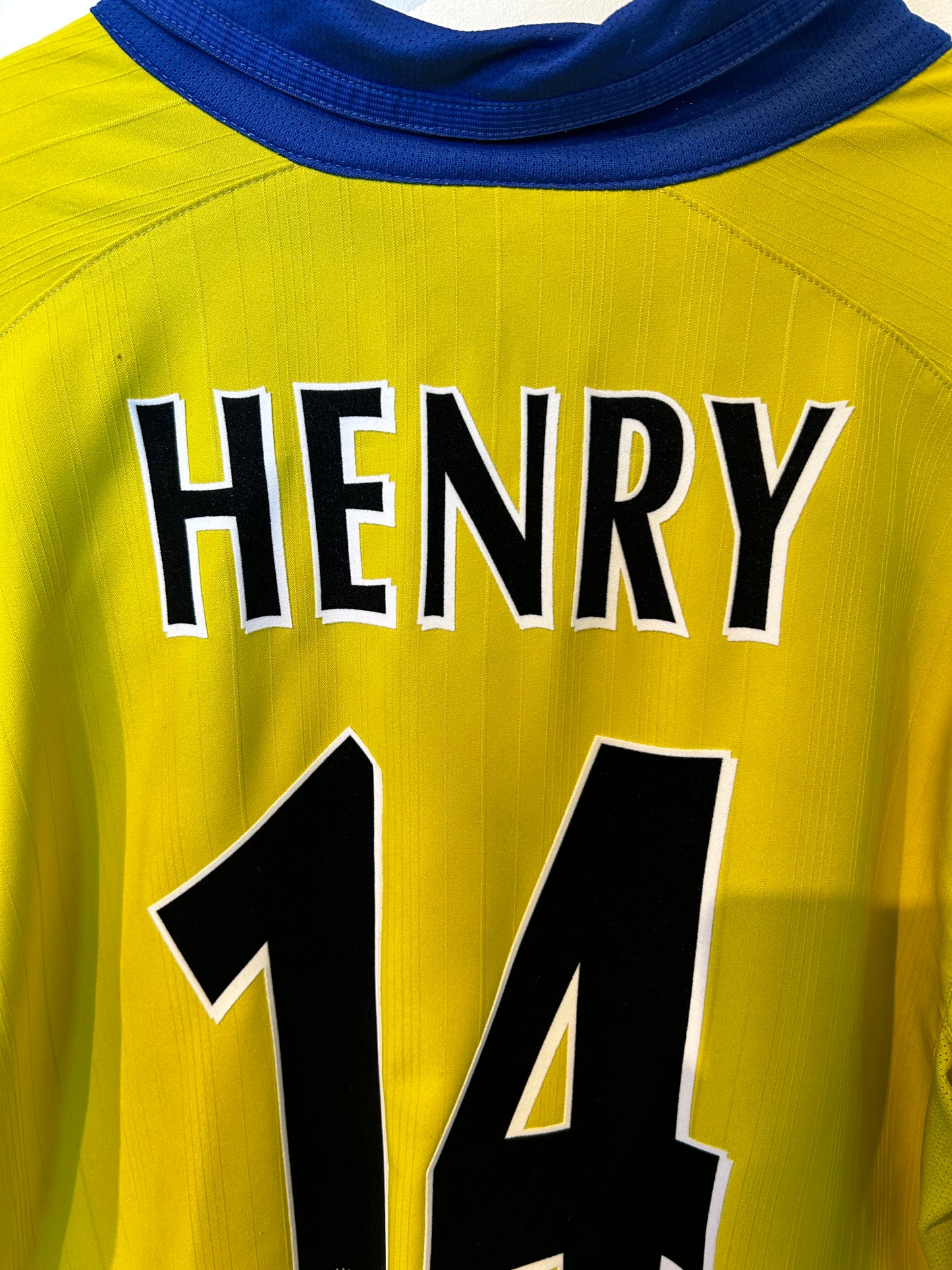 Arsenal 2003-05 Away Shirt - Henry #14 - M
