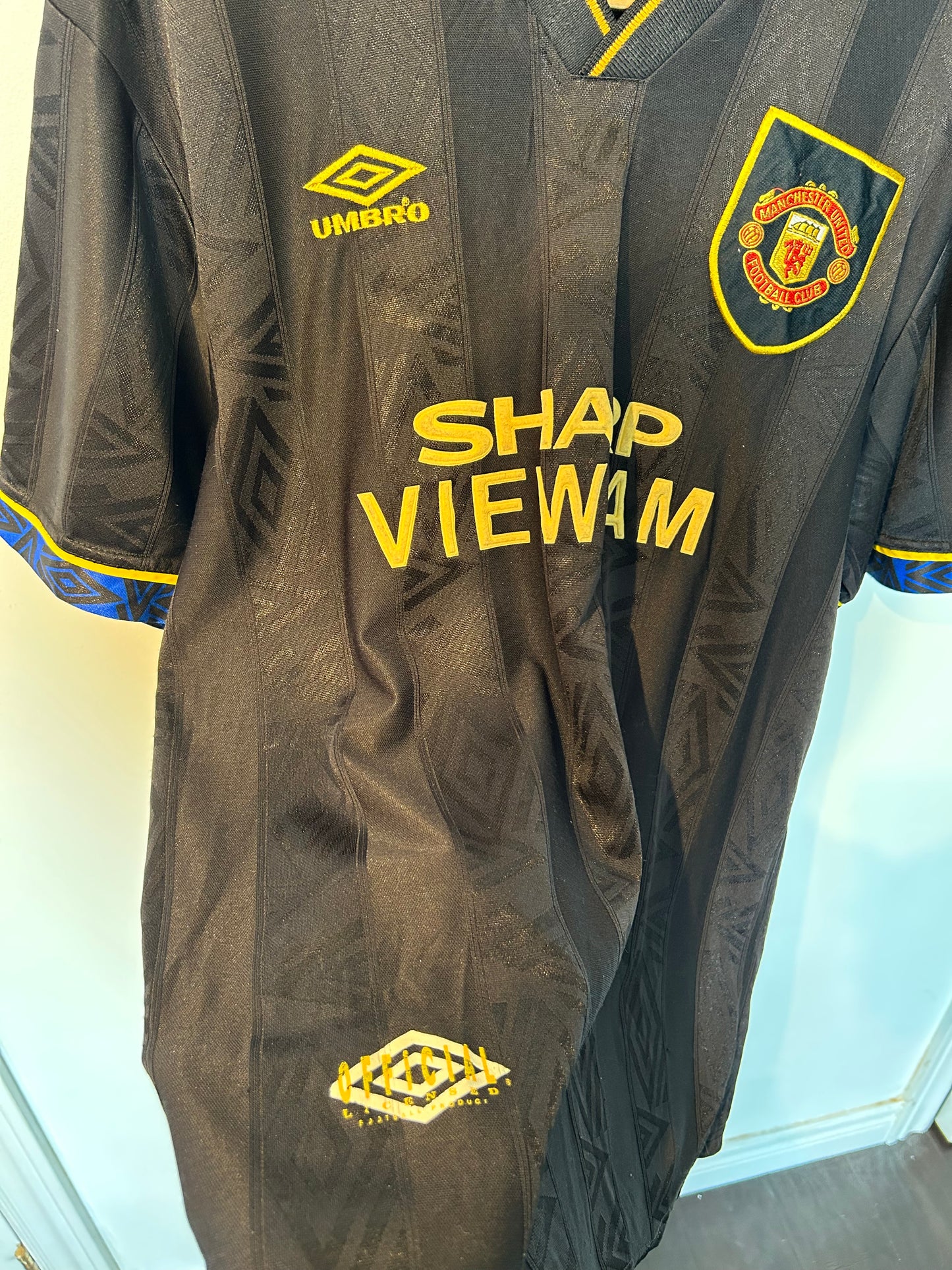 Manchester United 1993-95 Away Shirt - Cantona #7 - L
