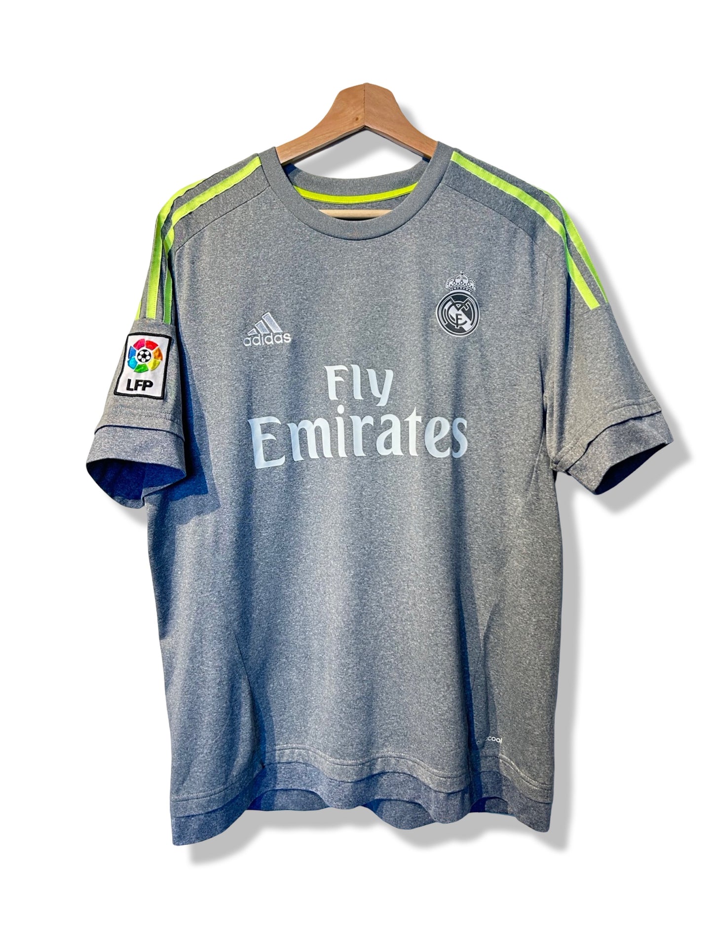 Real Madrid 2015-16 Away Shirt - Ronaldo #7 - M