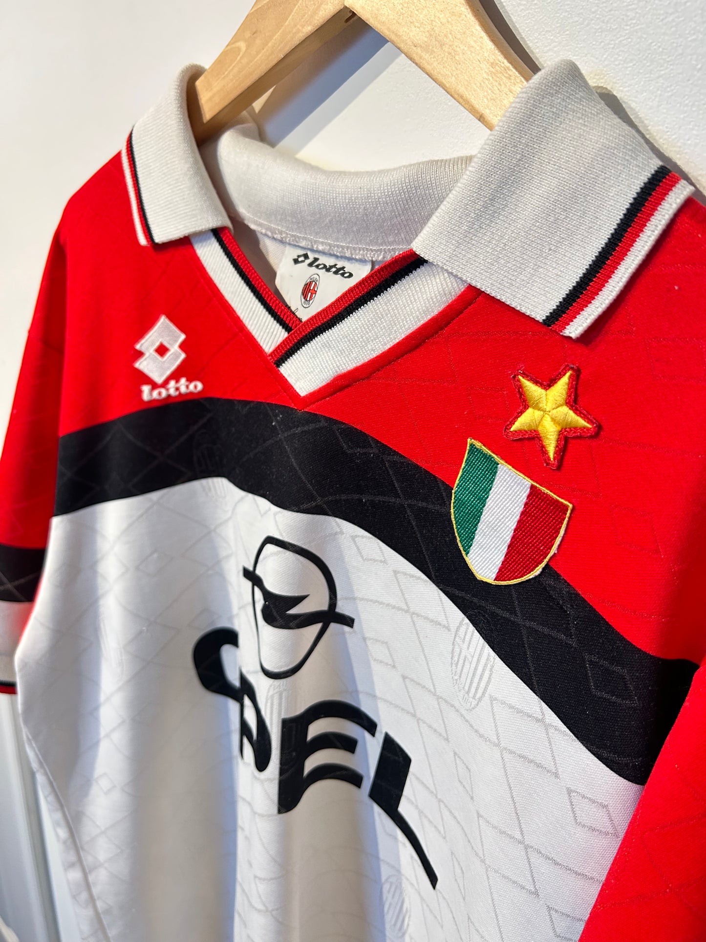 AC Milan 1994-95 Away Shirt - M