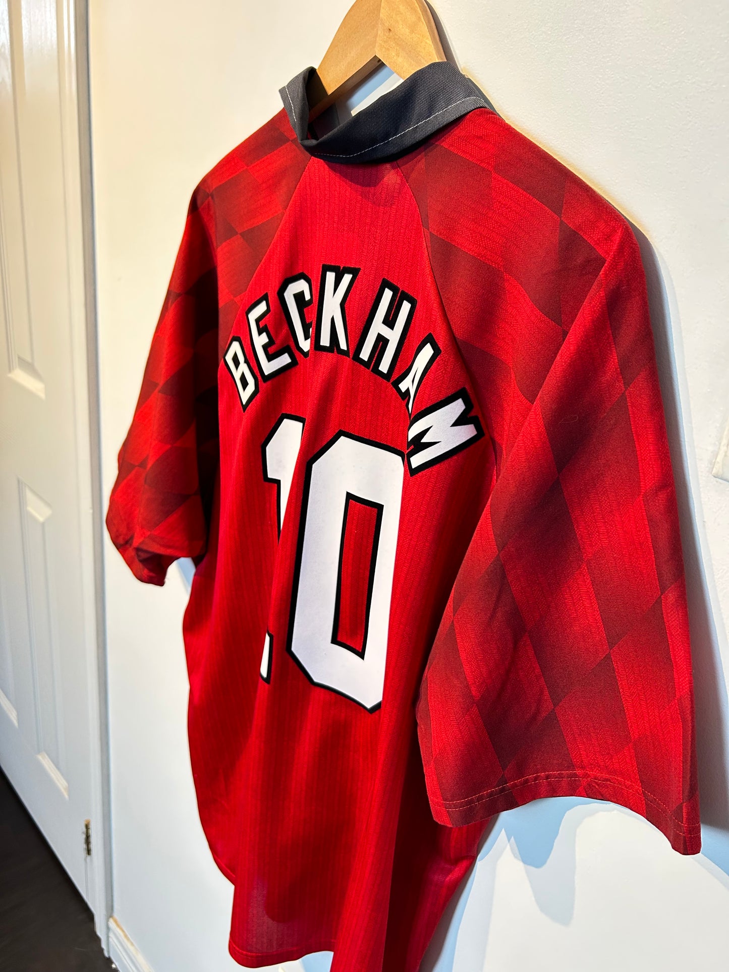 Manchester United 1996-98 Home Shirt - Beckham #10 - XXL