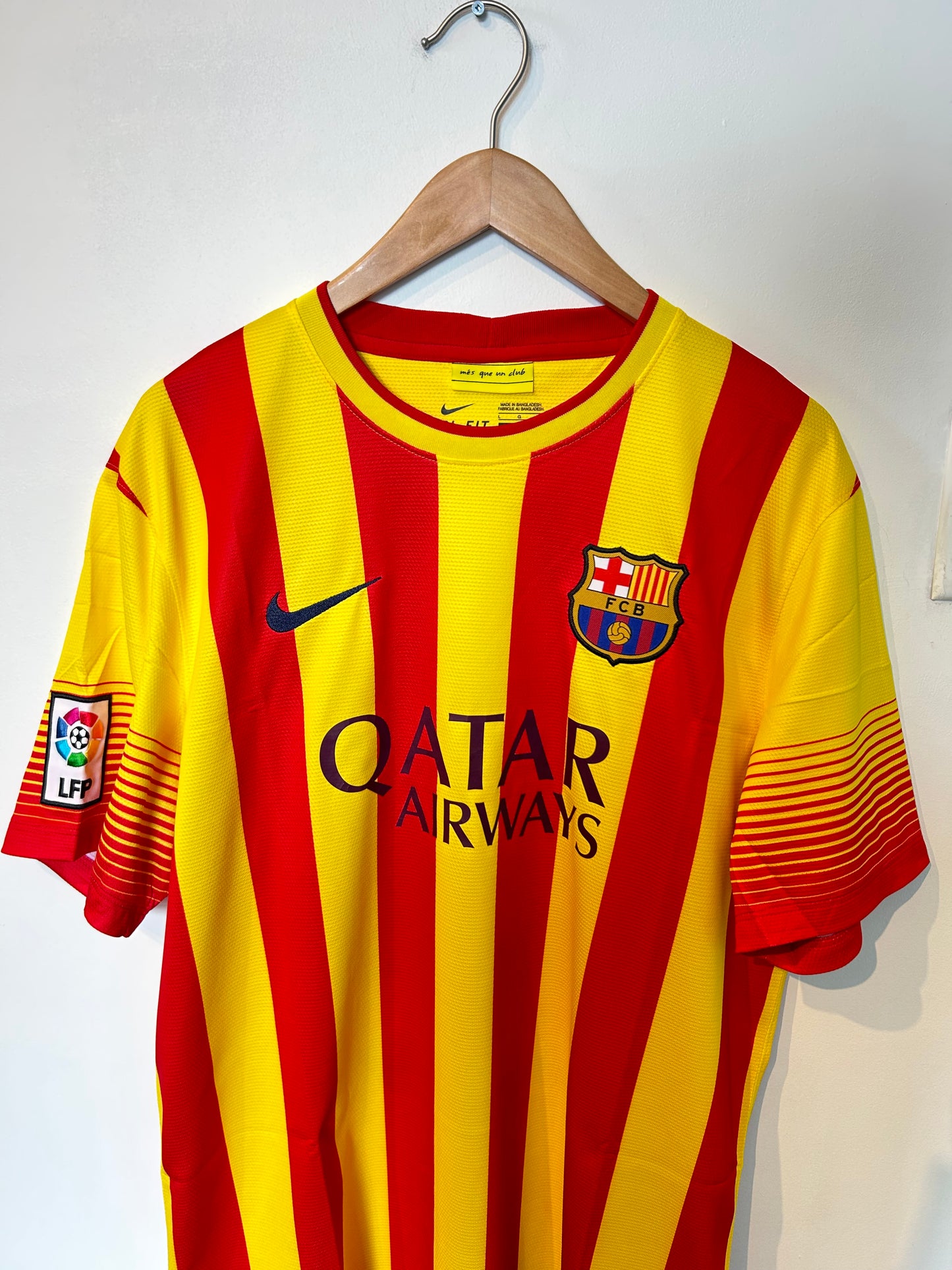 Barcelona 2013-14 Away Shirt - Neymar Jr. #11 - L