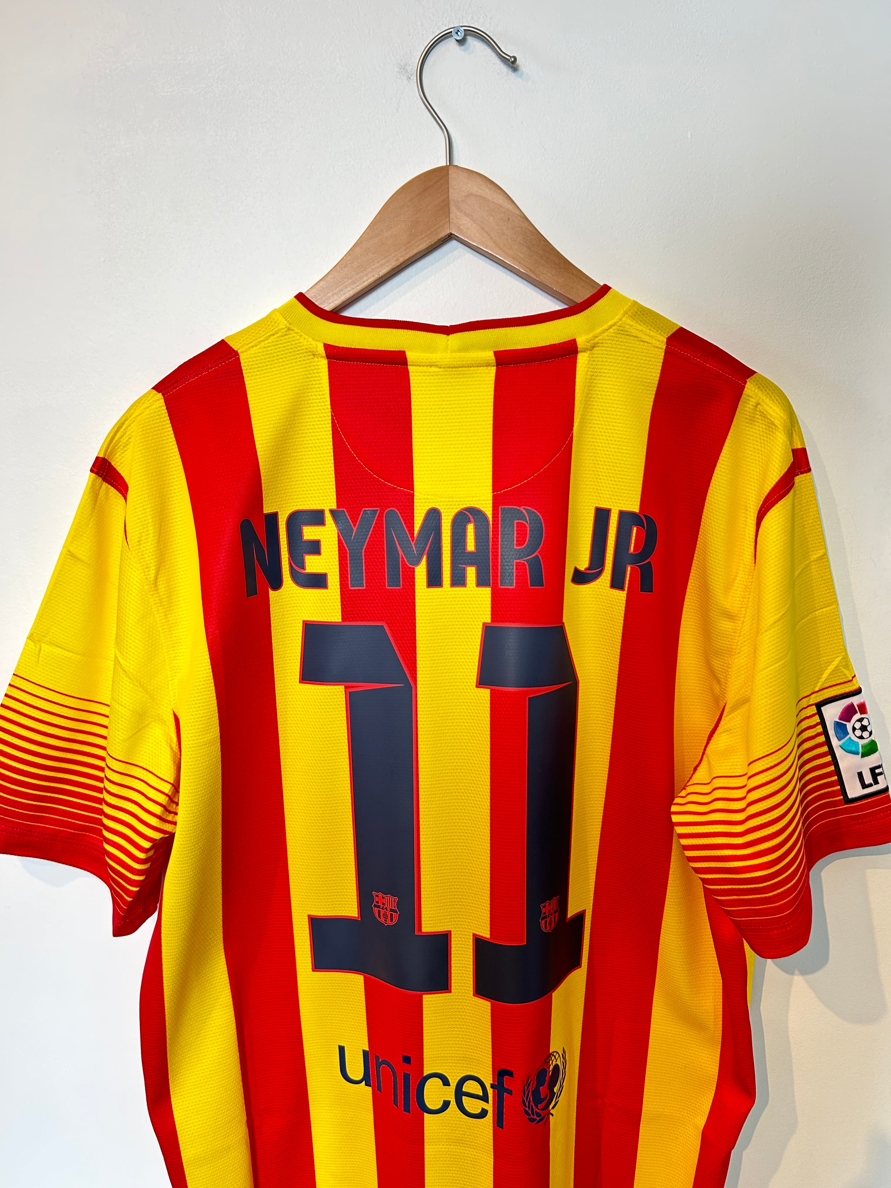 Barcelona 2013-14 Away Shirt - Neymar Jr. #11 - L – Football Heaven