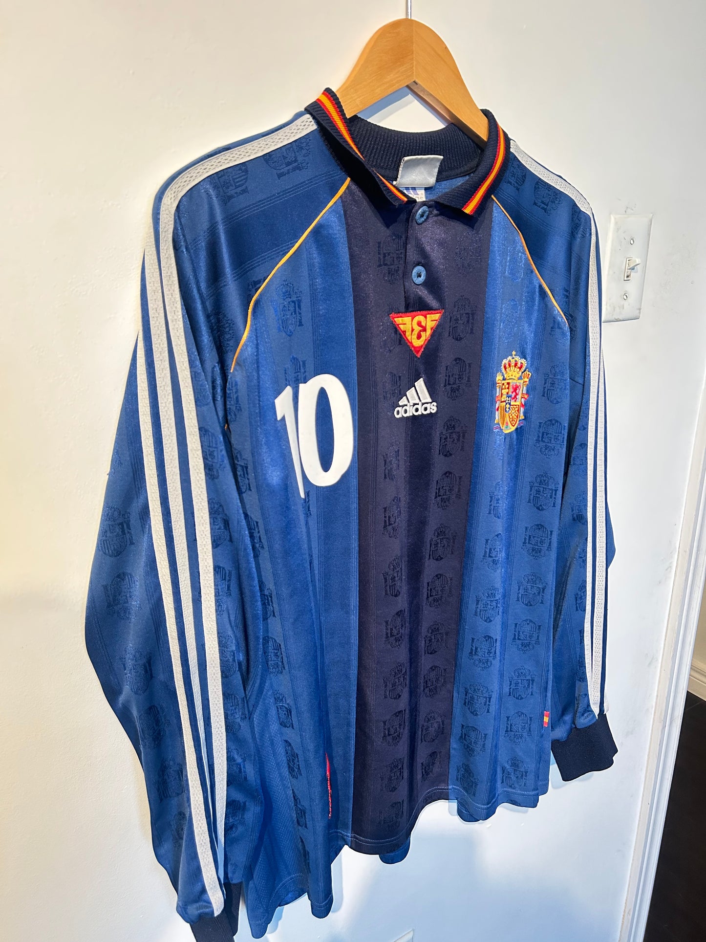 Spain 1999-00 Third Shirt L/S - Raul #10 - XL