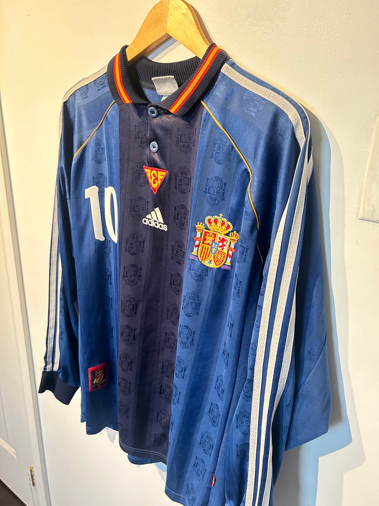 Spain 1999-00 Third Shirt L/S - Raul #10 - XL