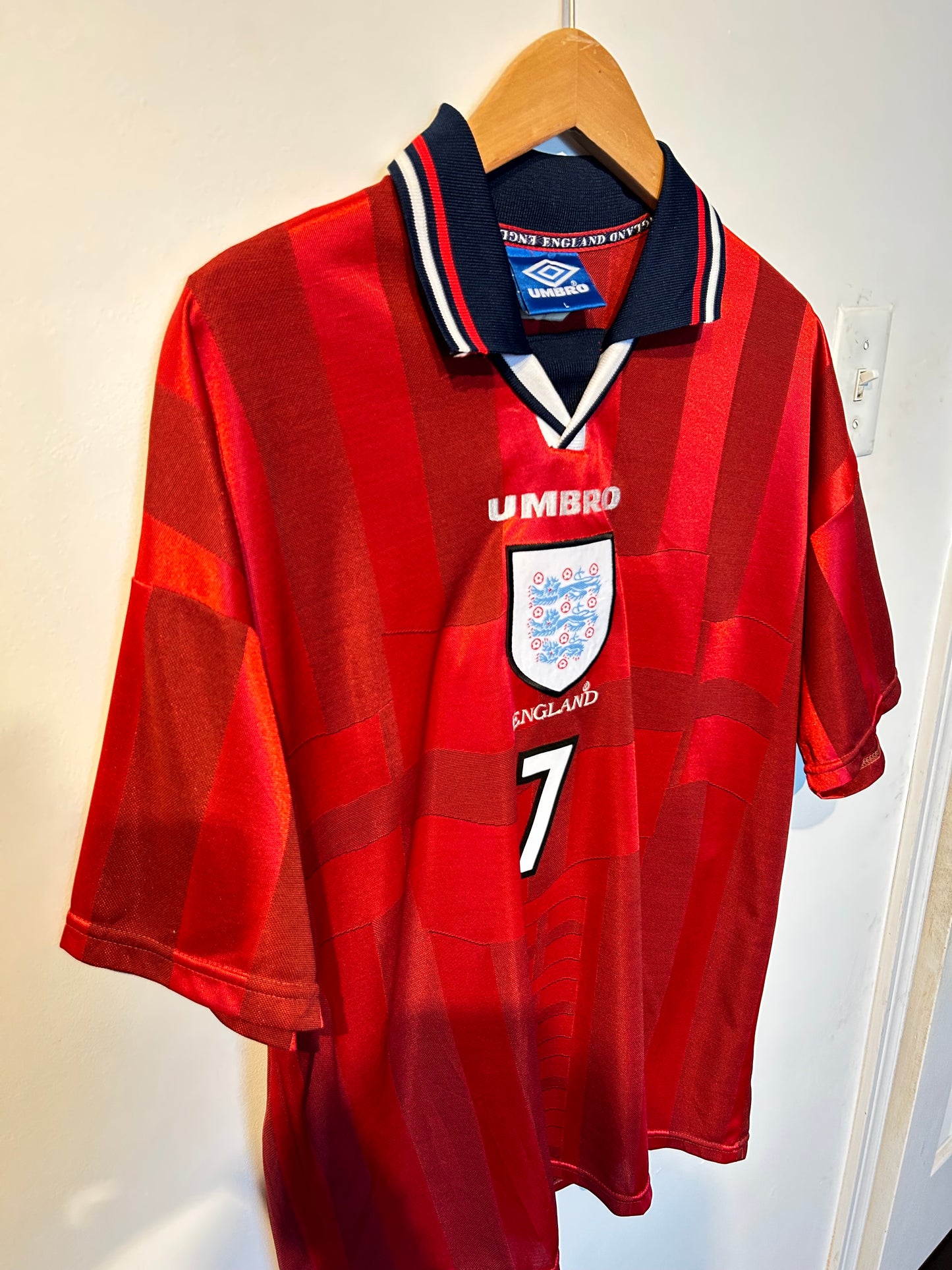 England 1997-99 Away Shirt - Beckham #7 - L