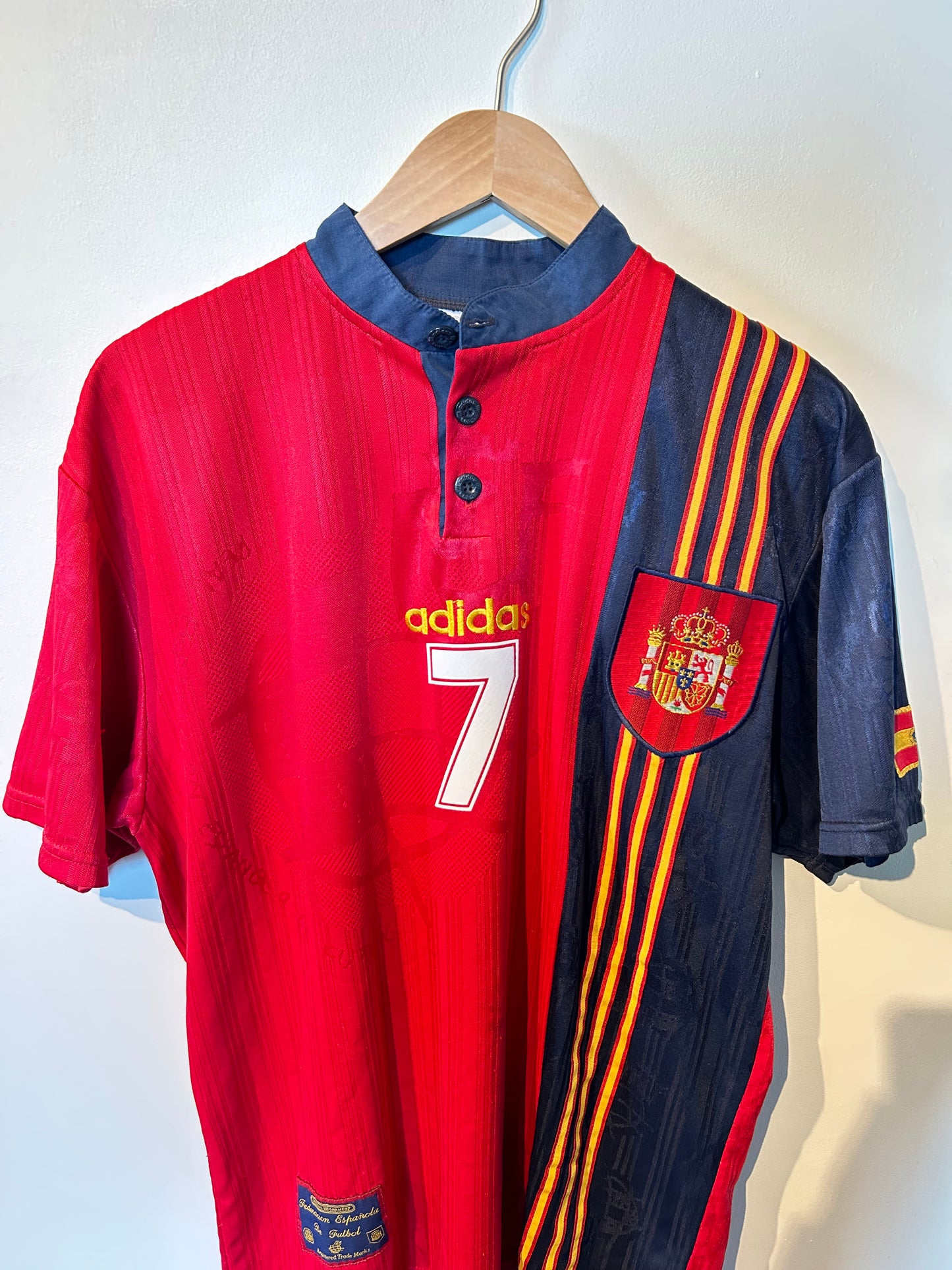 Spain 1996-98 Home Shirt - Guardiola #7 - M