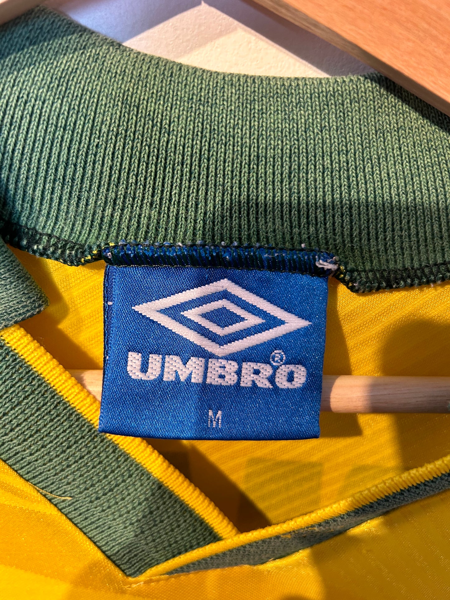 Brazil 1993-94 Home Shirt - Romario #11 - M