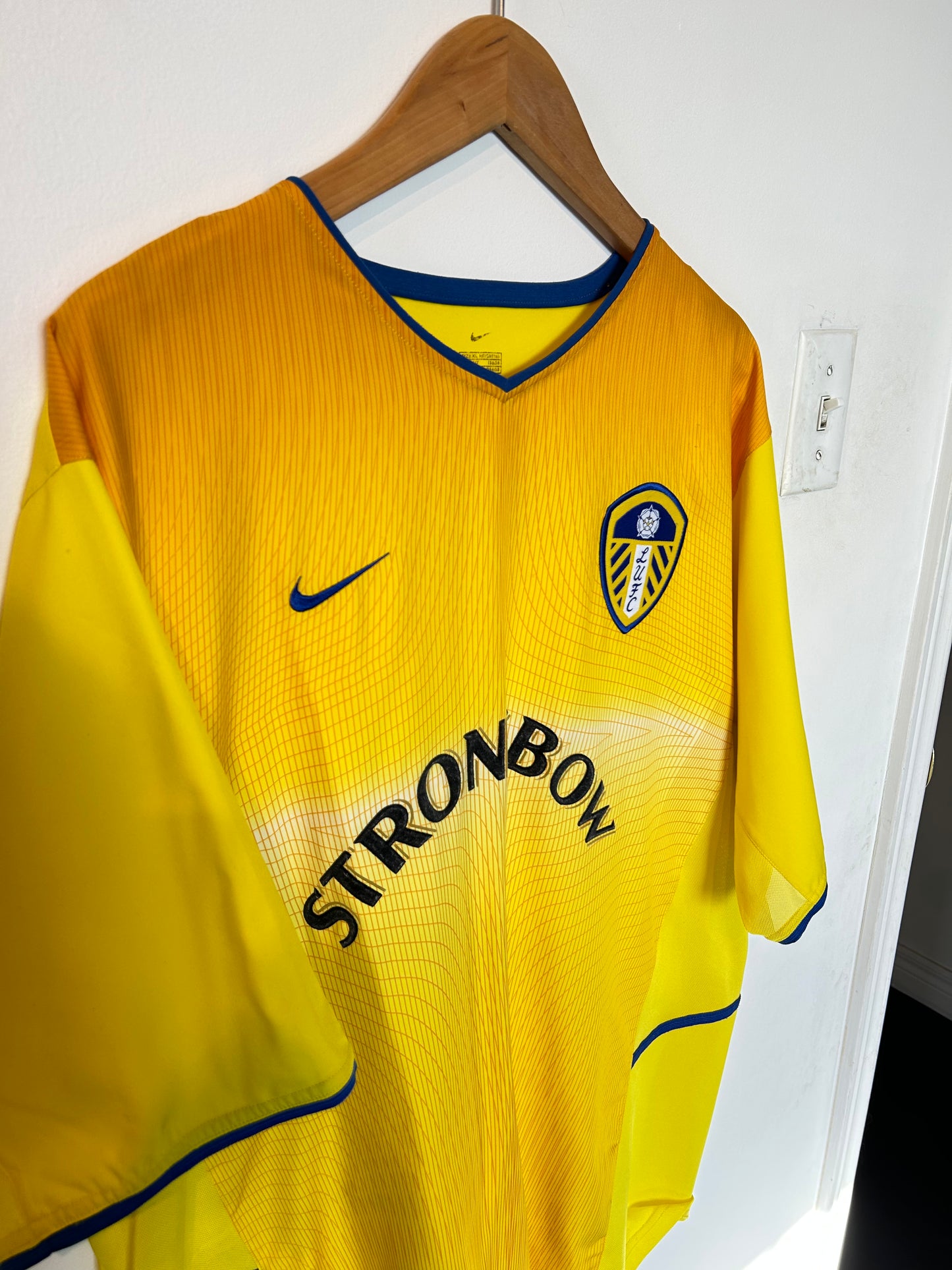 Leeds United 2002-03 Away Shirt - Fowler #27 - XL