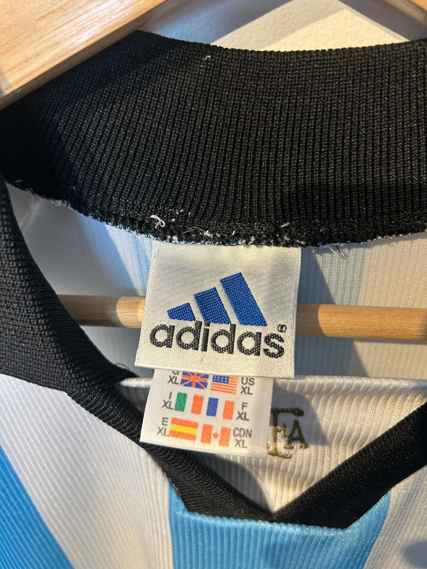 Argentina 1998-99 Home Shirt - Batistuta #9 - XL