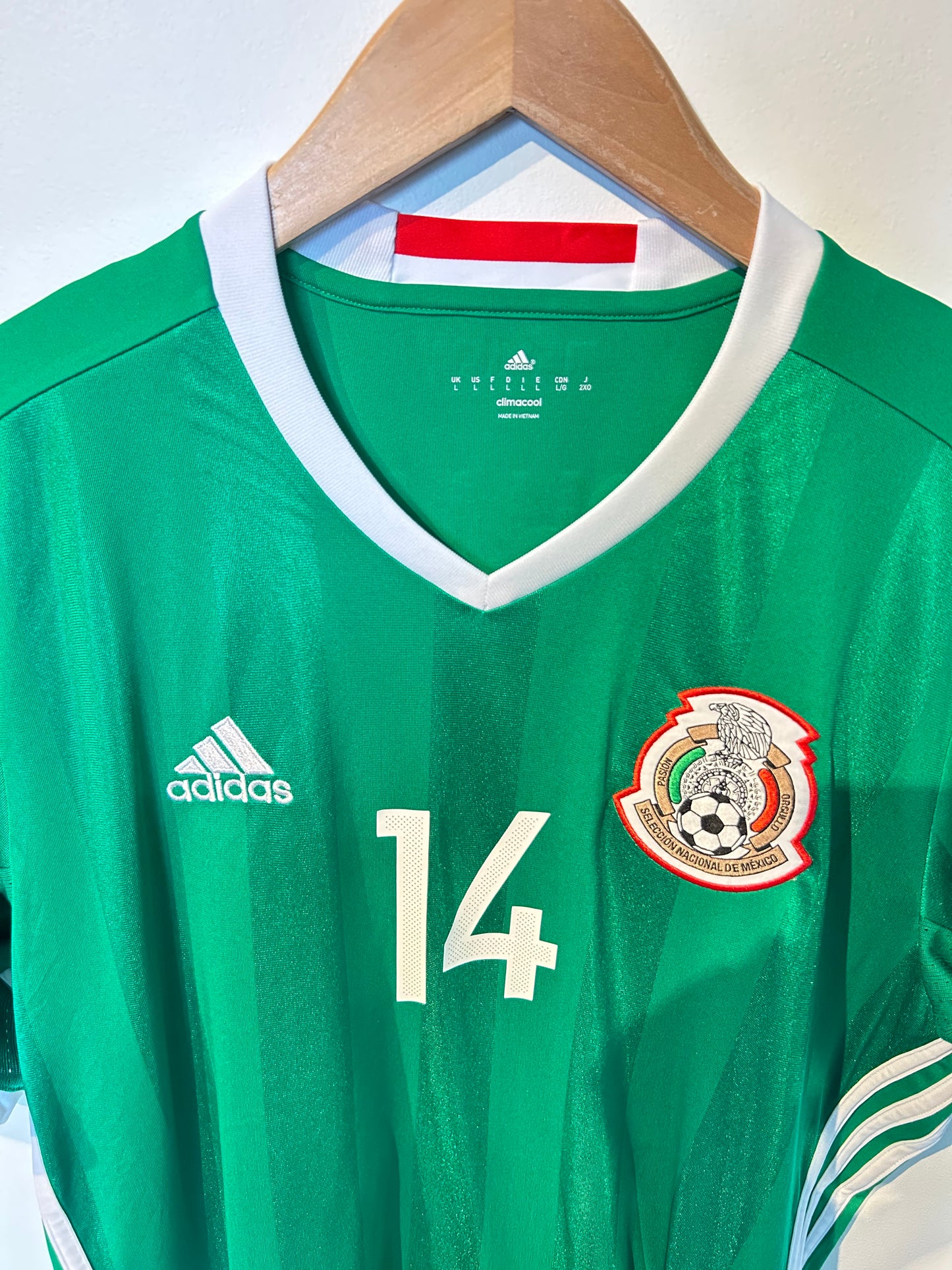 Mexico 2016-17 Home Shirt - Chicharito #14 - L