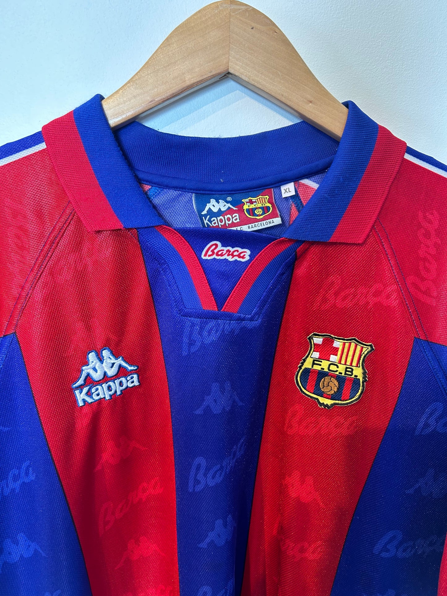 Barcelona 1995-97 Home Shirt - Blanc #15 - XL