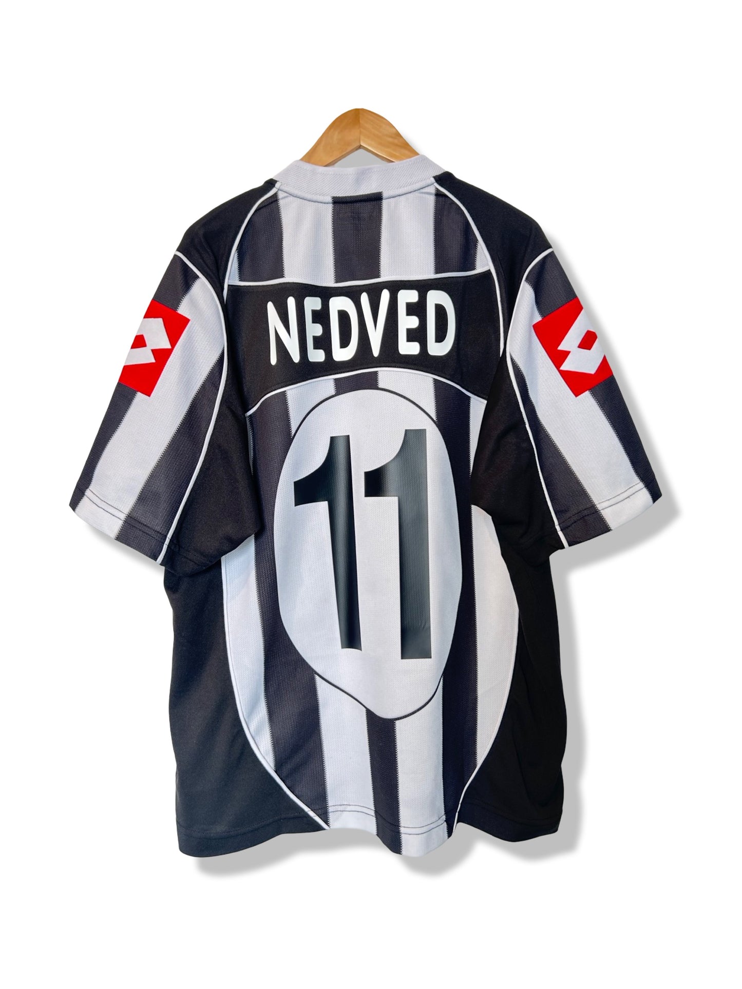Juventus 2002-03 Home Shirt - Nedved #11 - XL