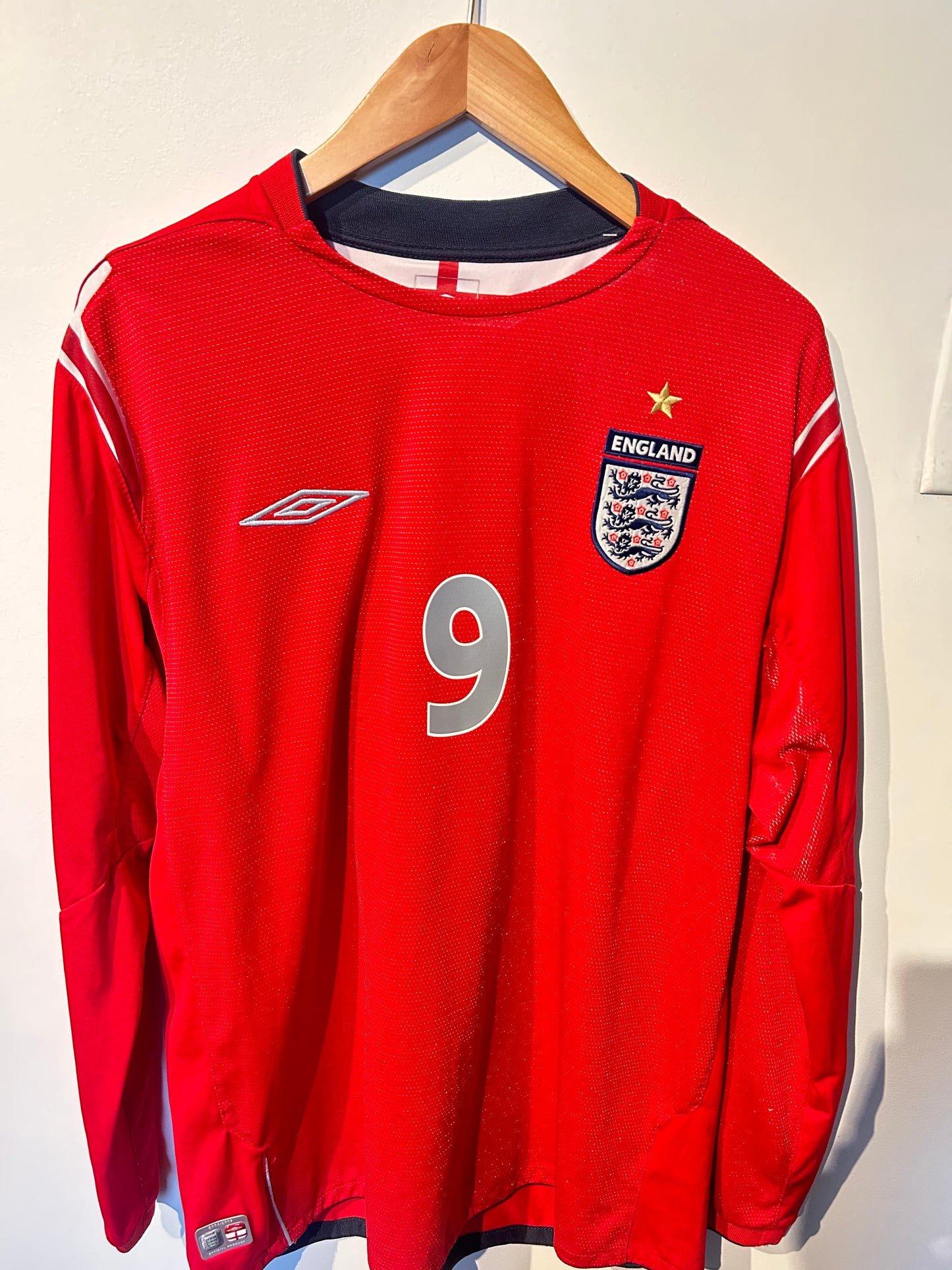 England 2004-06 Away Shirt L/S - Rooney #9 - XL
