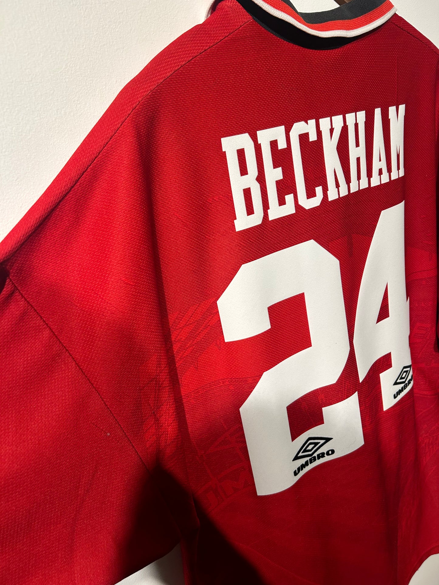Manchester United 1994-96 Home Shirt - Beckham #24 - XL