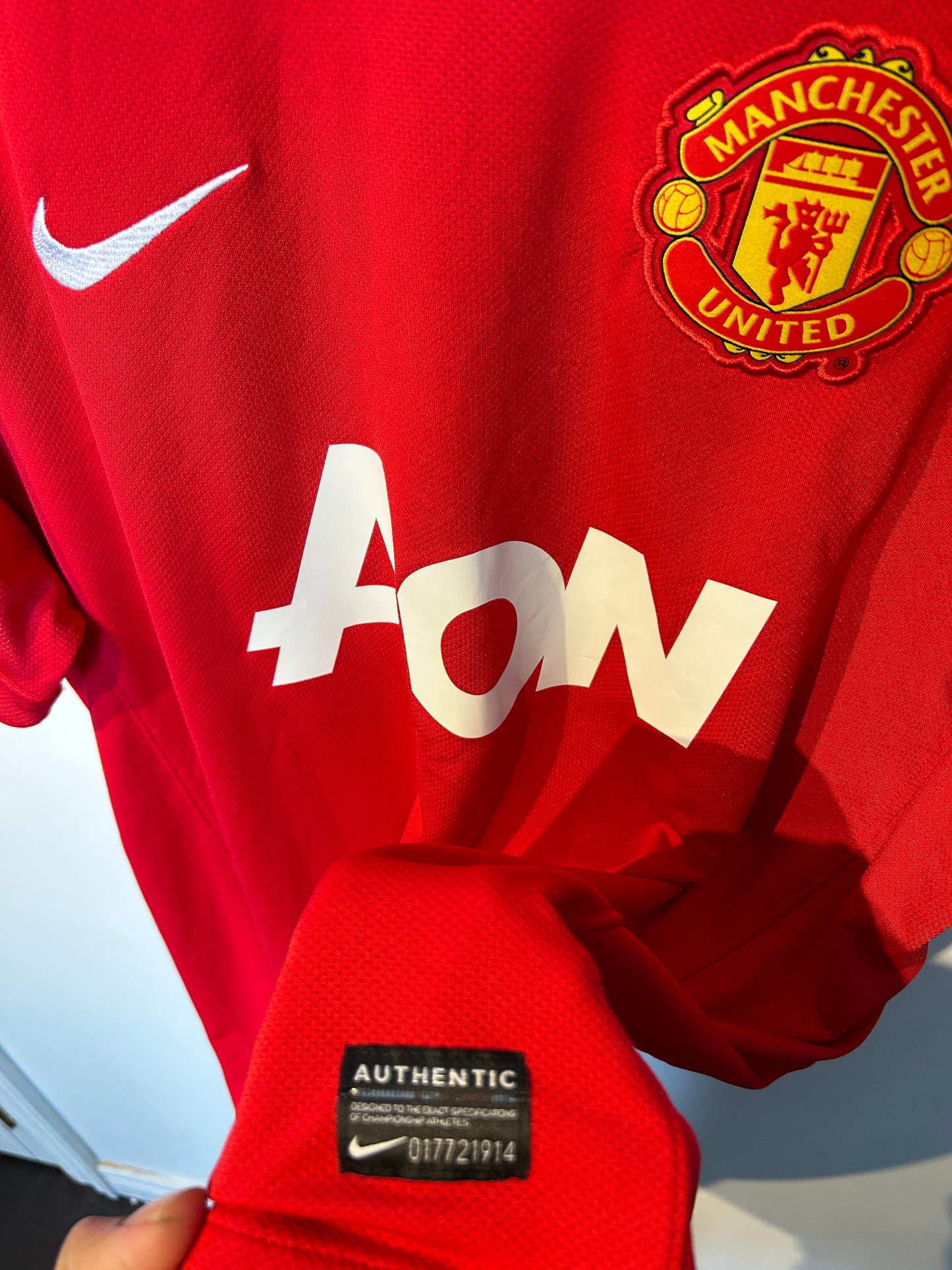 Manchester United 2011-12 Home Shirt - Evra #3 - L