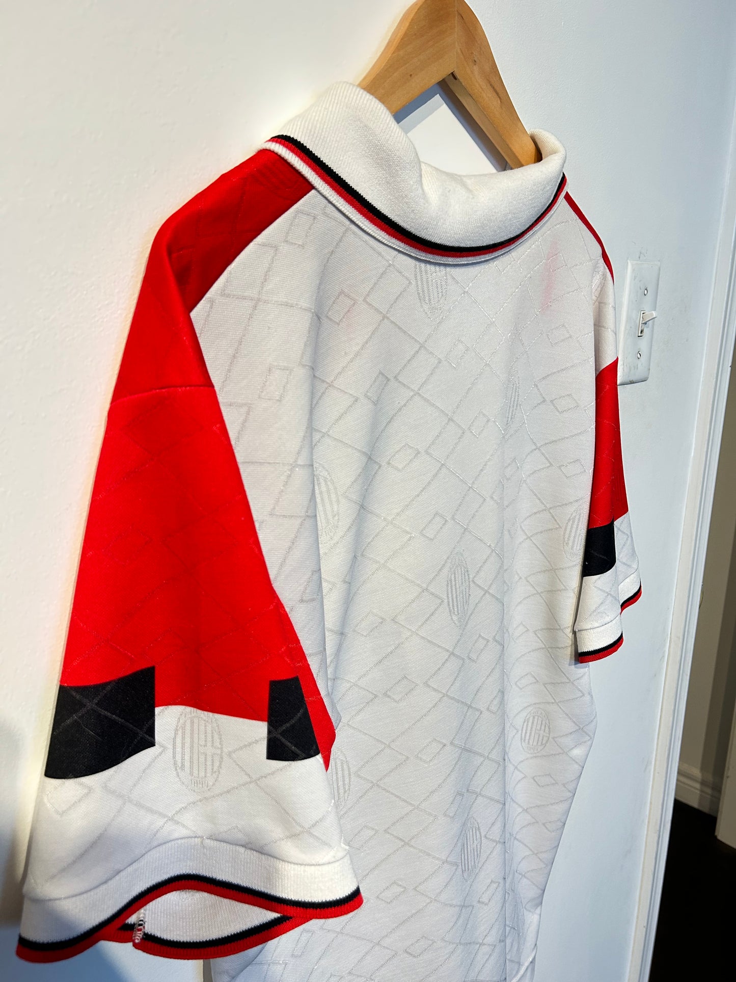 AC Milan 1994-95 Away Shirt - M