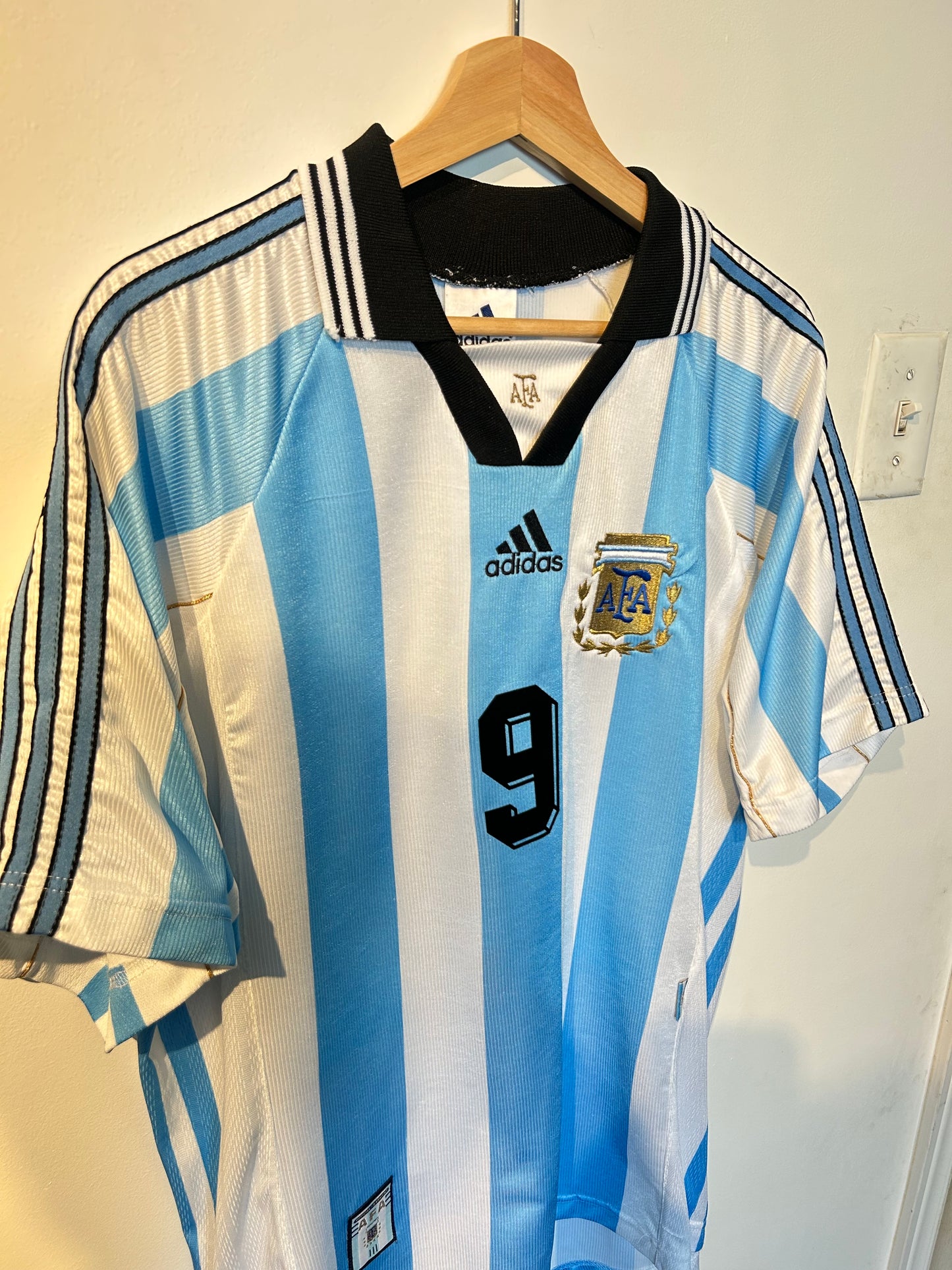 Argentina 1998-99 Home Shirt - Batistuta #9 - XL