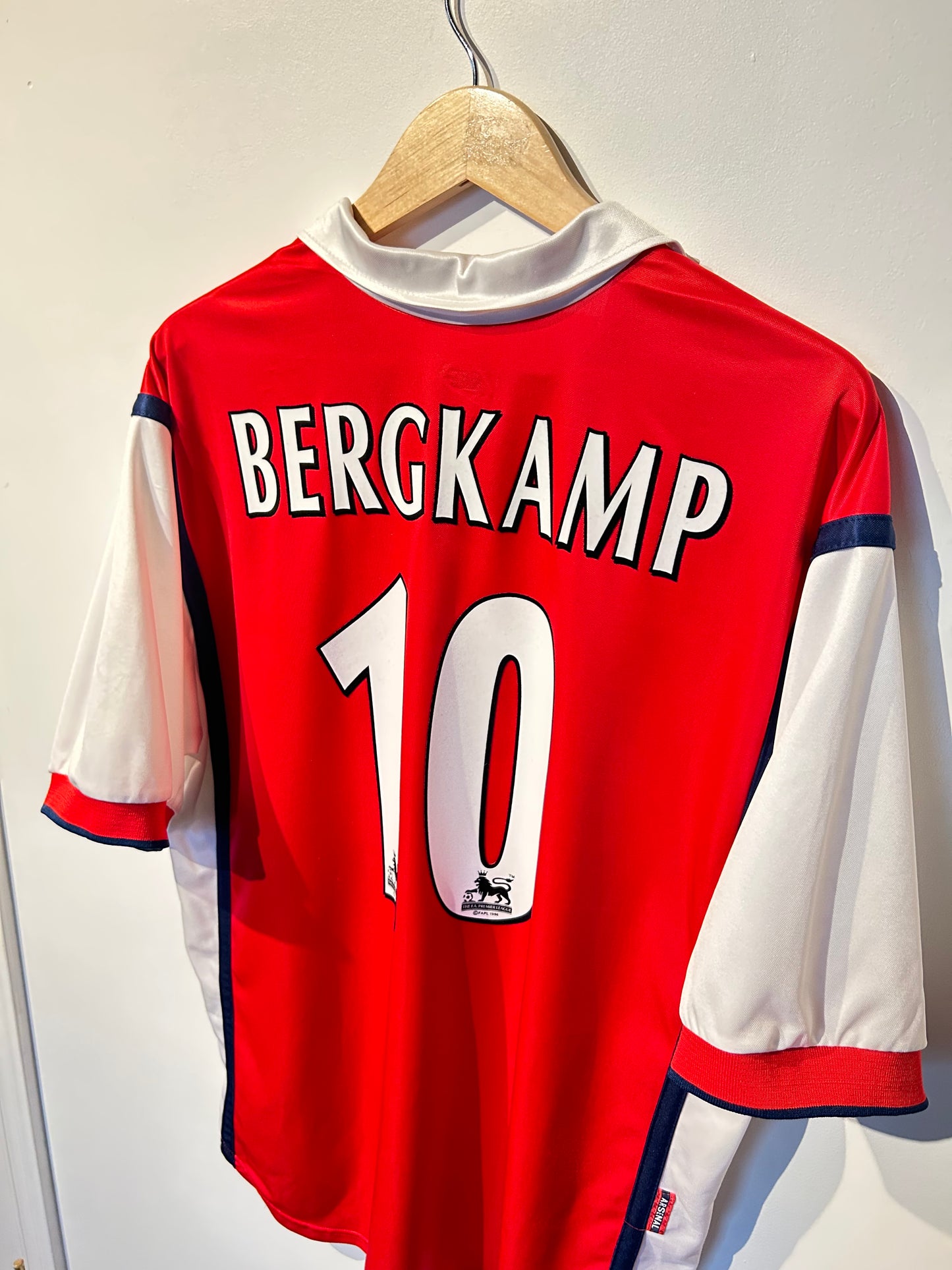 Arsenal 1998-99 Home Shirt - Bergkamp #10 - XL