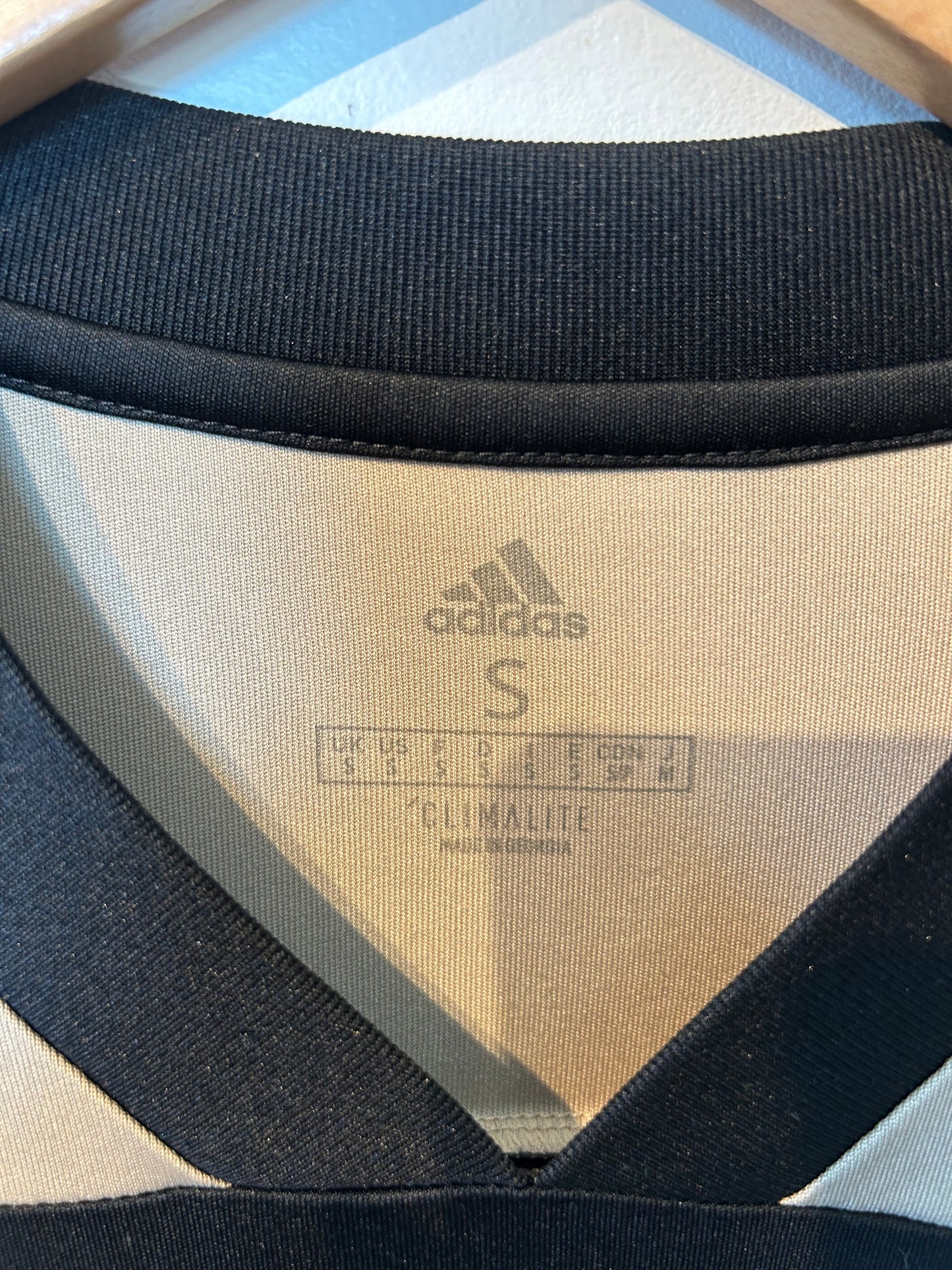 Ajax 2018-19 Away Shirt - De Jong #21 - S